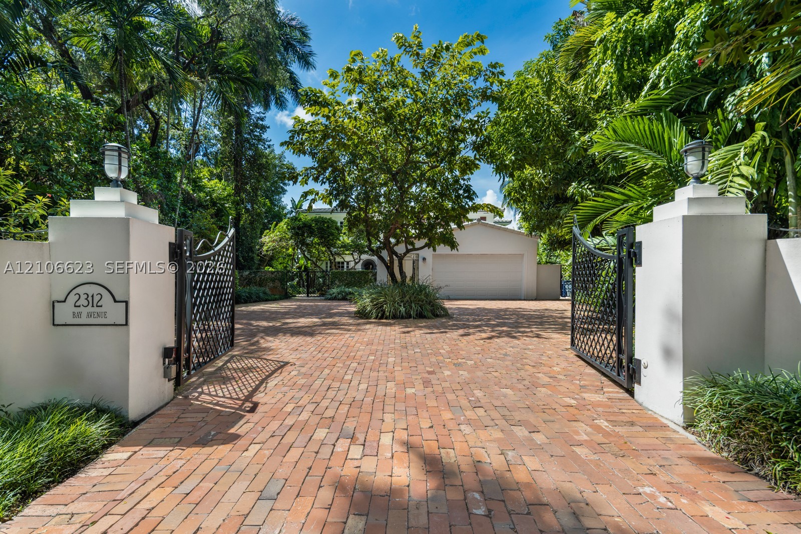 2312 Bay Ave Miami Beach, FL 33140