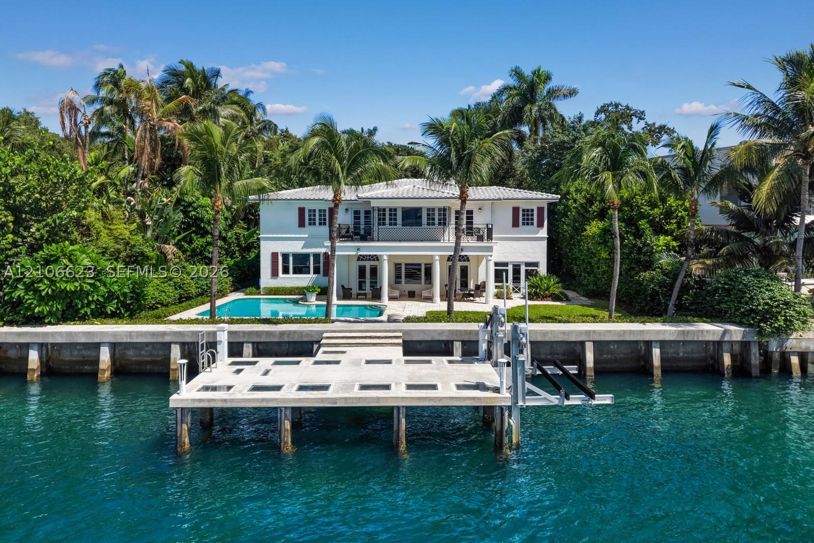 2312 Bay Ave Miami Beach, FL 33140