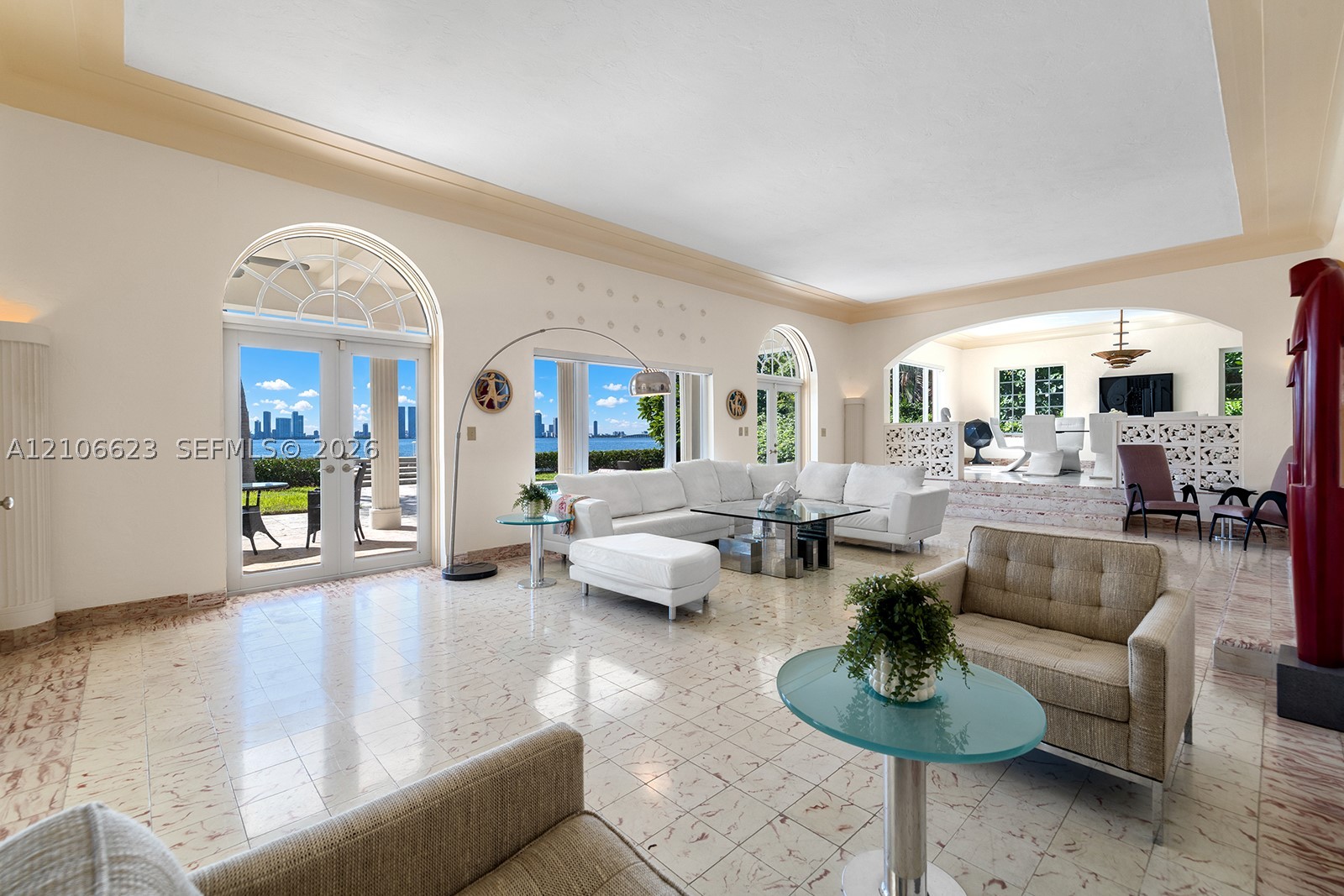 2312 Bay Ave Miami Beach, FL 33140