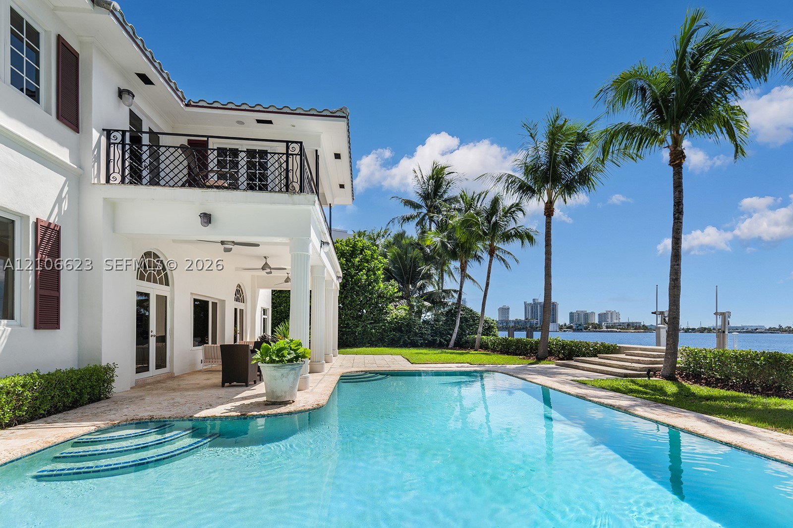 2312 Bay Ave Miami Beach, FL 33140