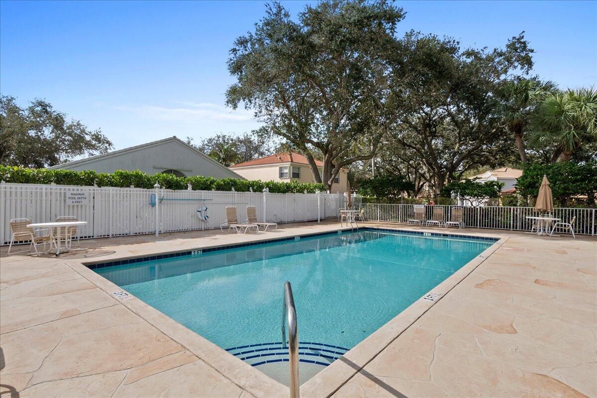 10233 Allamanda Palm Beach Gardens, FL 33410