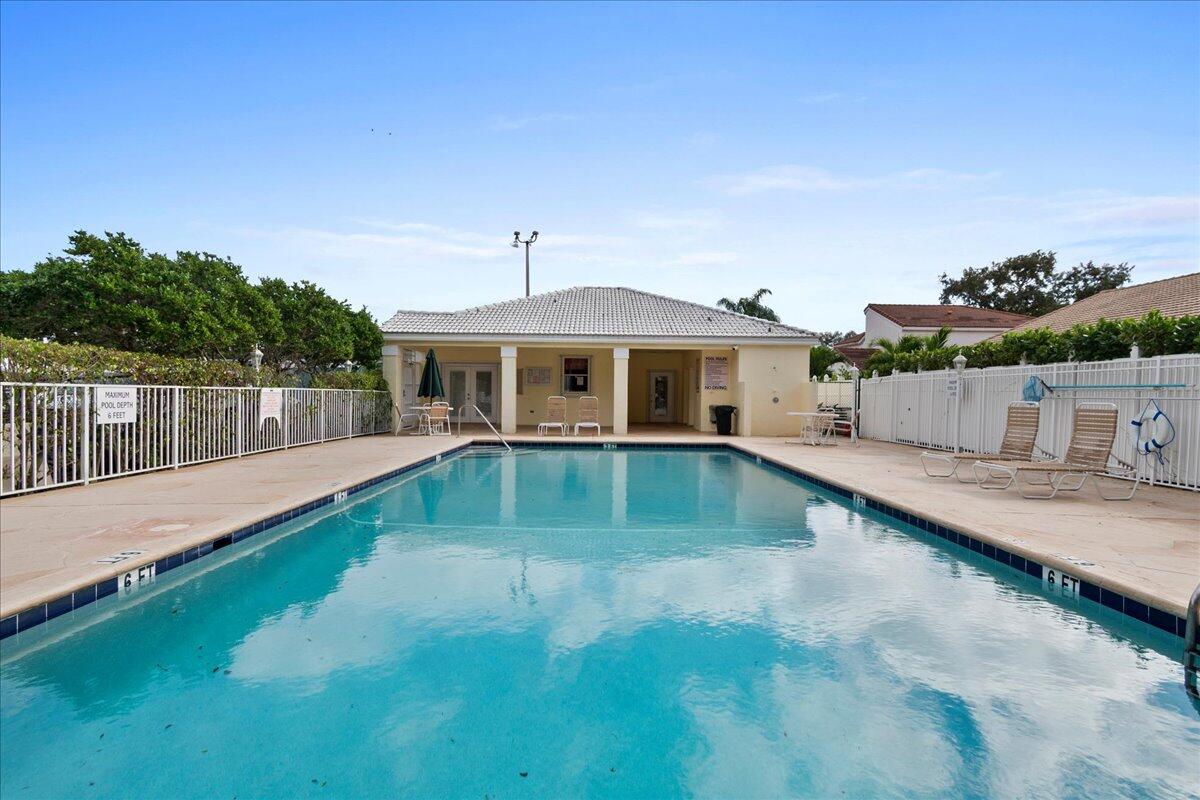 10233 Allamanda Palm Beach Gardens, FL 33410