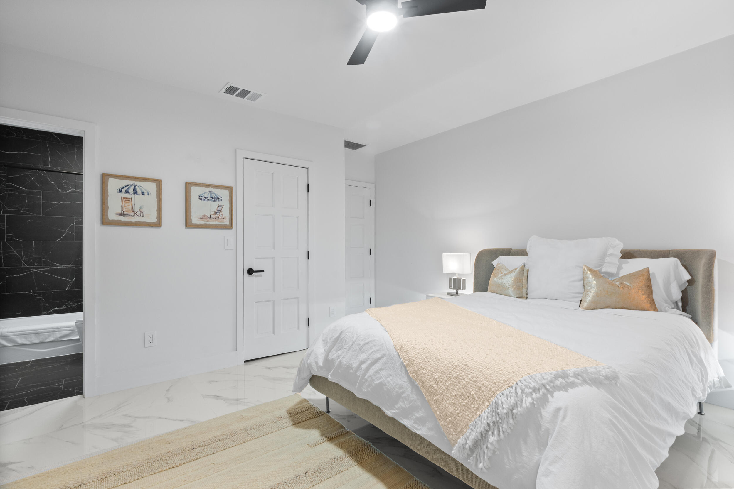 516 Royal Plz Fort Lauderdale, FL 33301