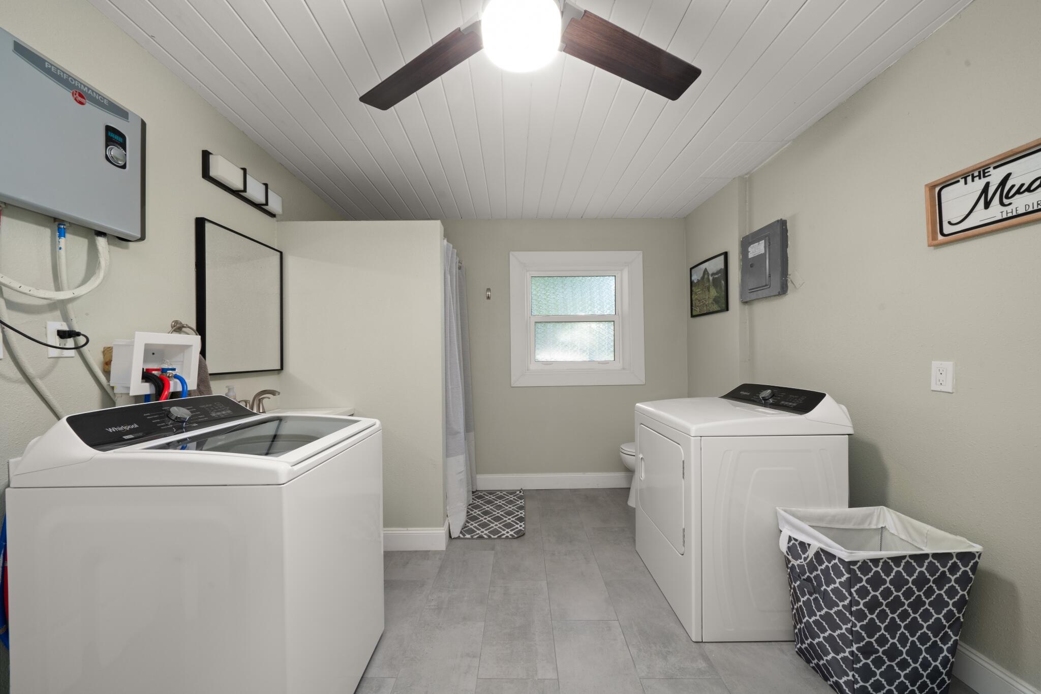 1622 W Dinner Lk Sebring, FL 33870