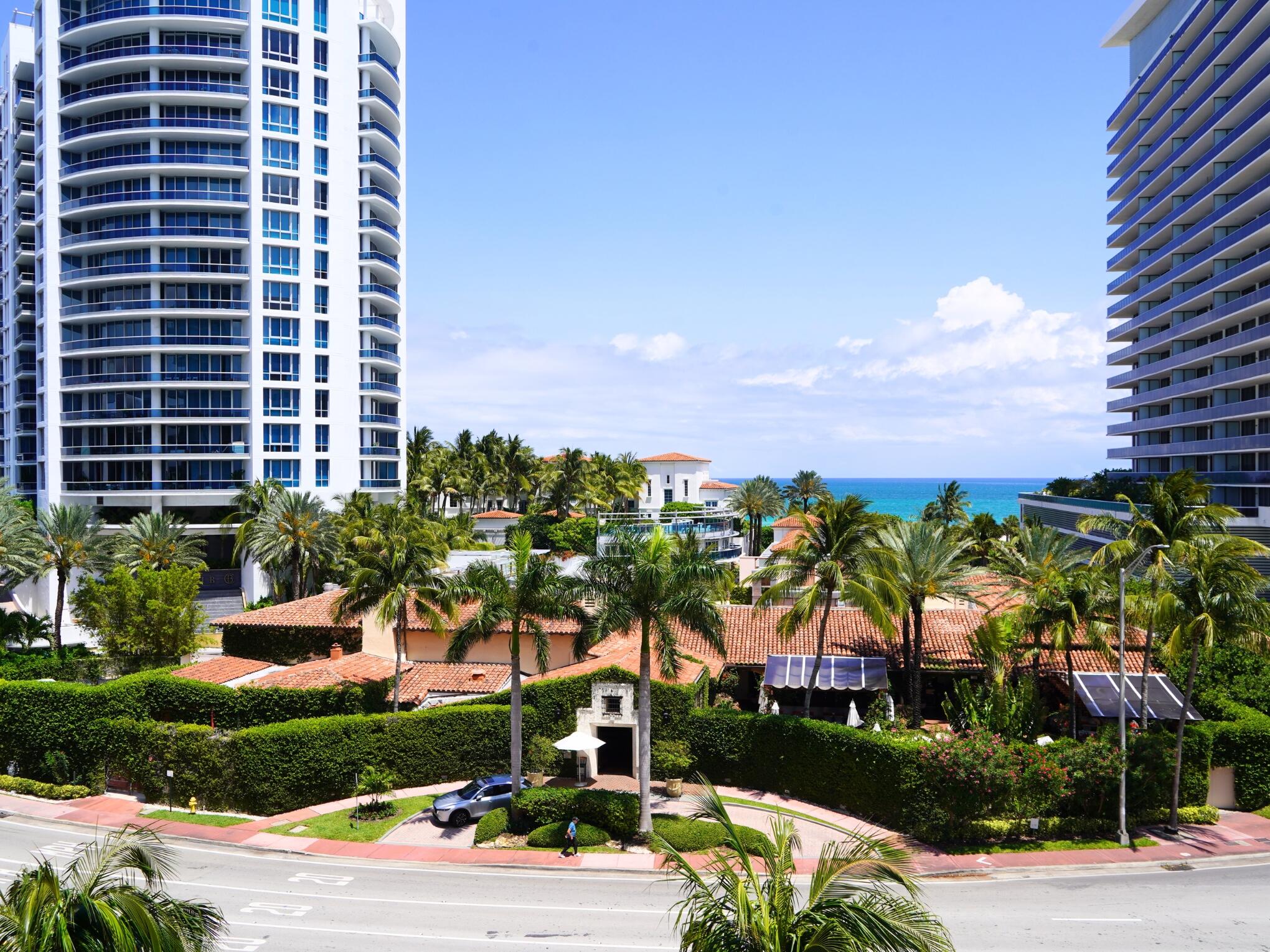 5900 Collins #601 Miami Beach, FL 33140