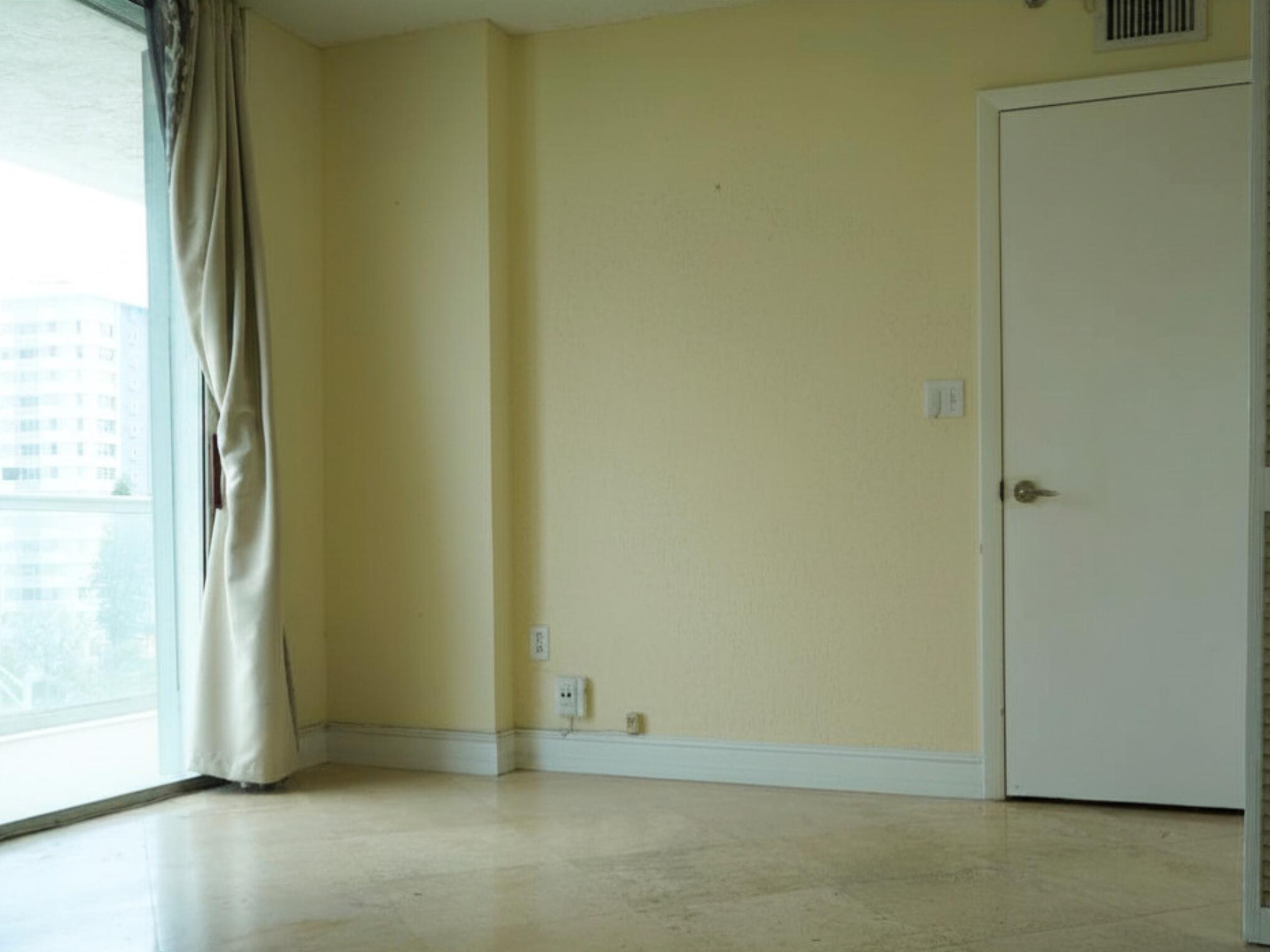 5900 Collins #601 Miami Beach, FL 33140