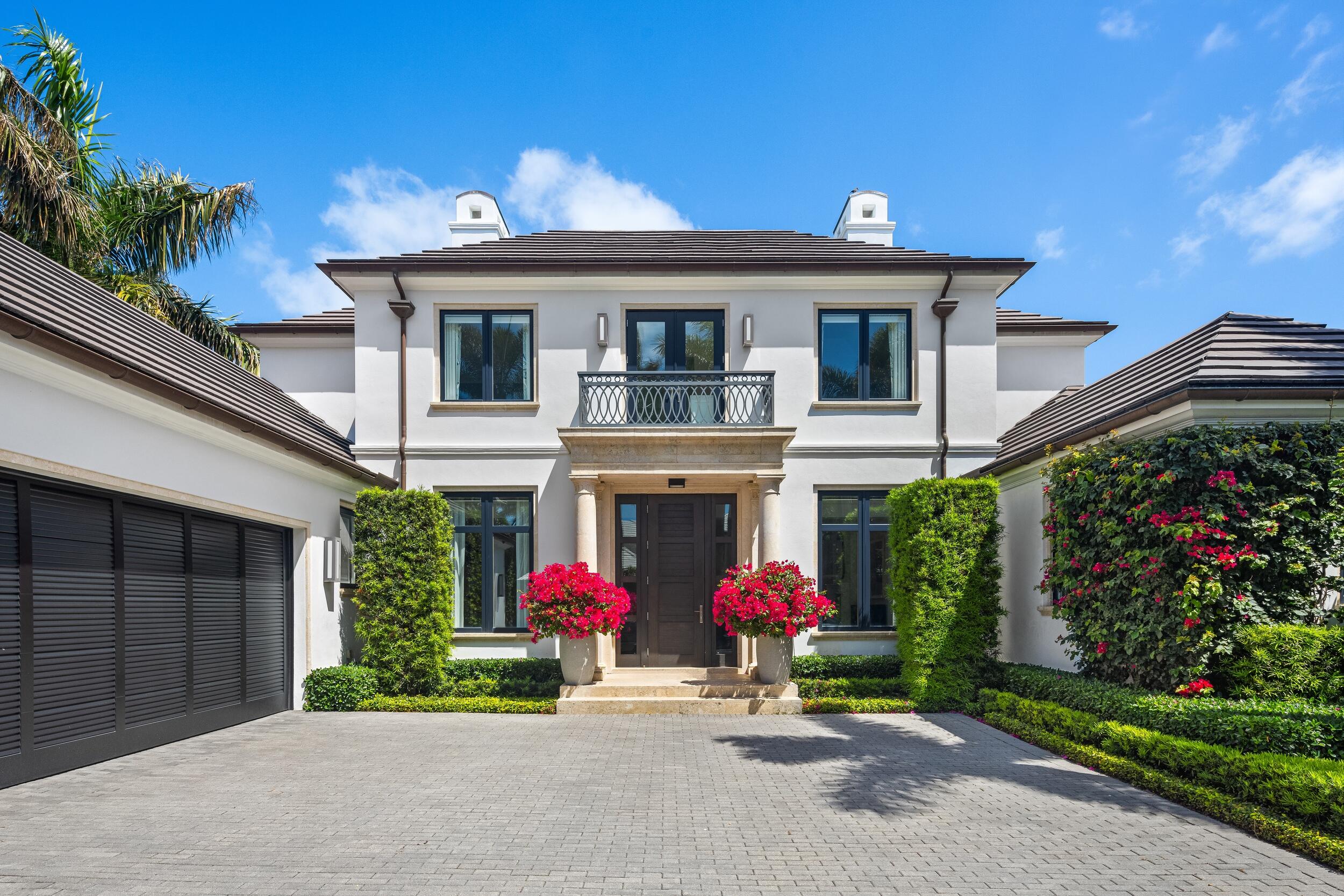 229 Ridgeview Palm Beach, FL 33480