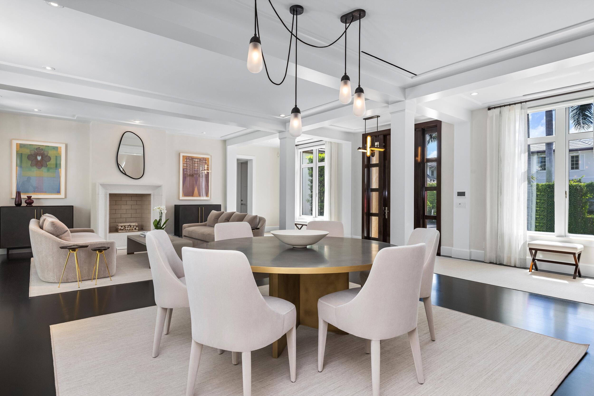 229 Ridgeview Palm Beach, FL 33480