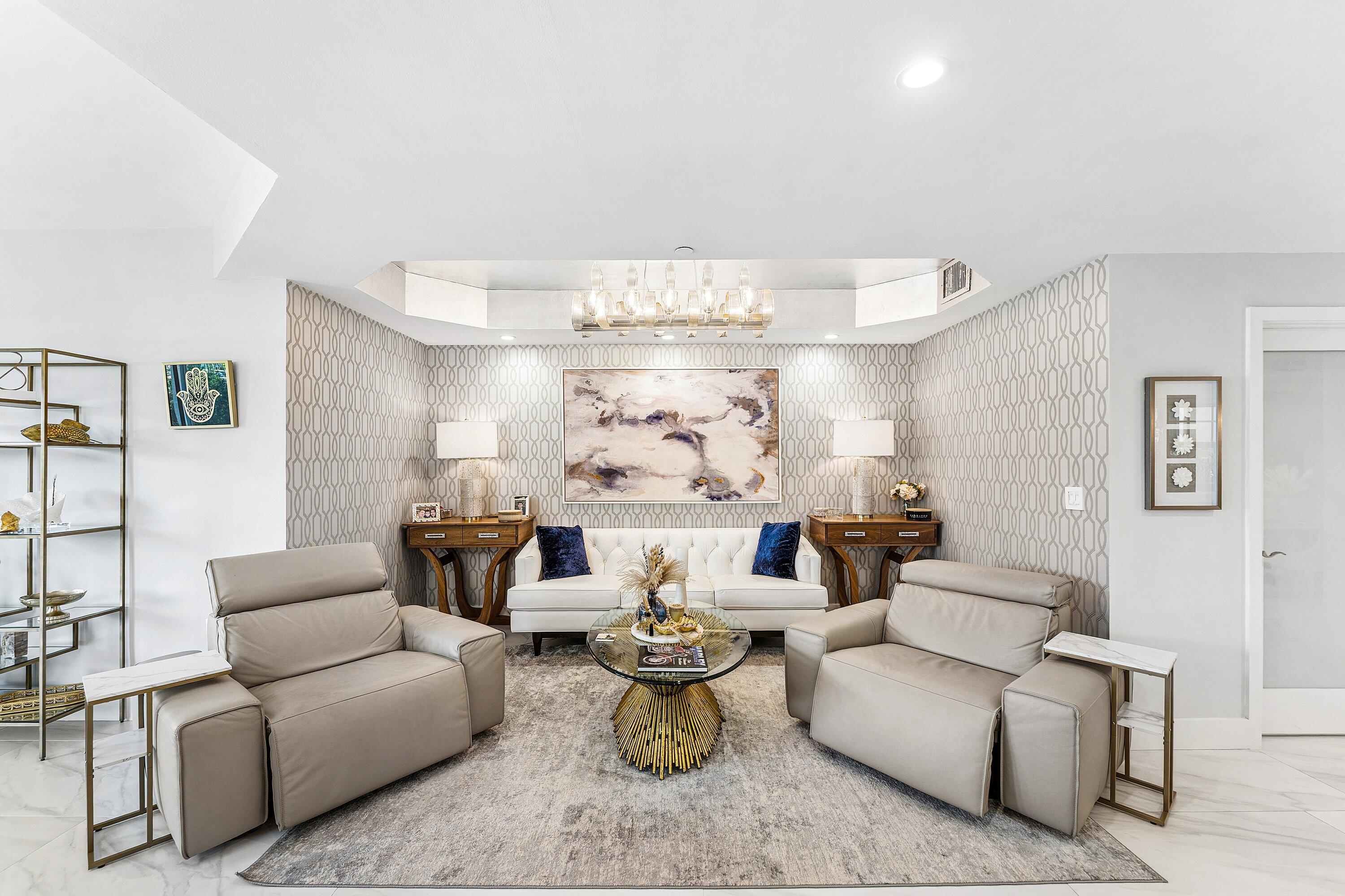 19 Hendricks Fort Lauderdale, FL 33301
