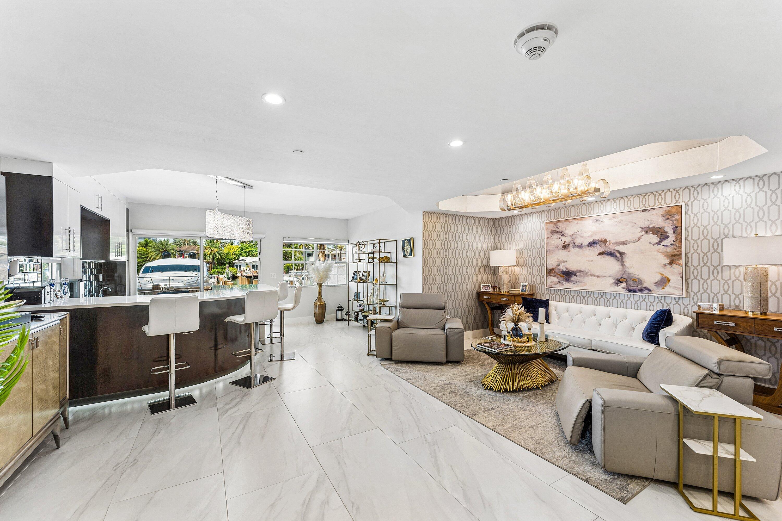 19 Hendricks Fort Lauderdale, FL 33301