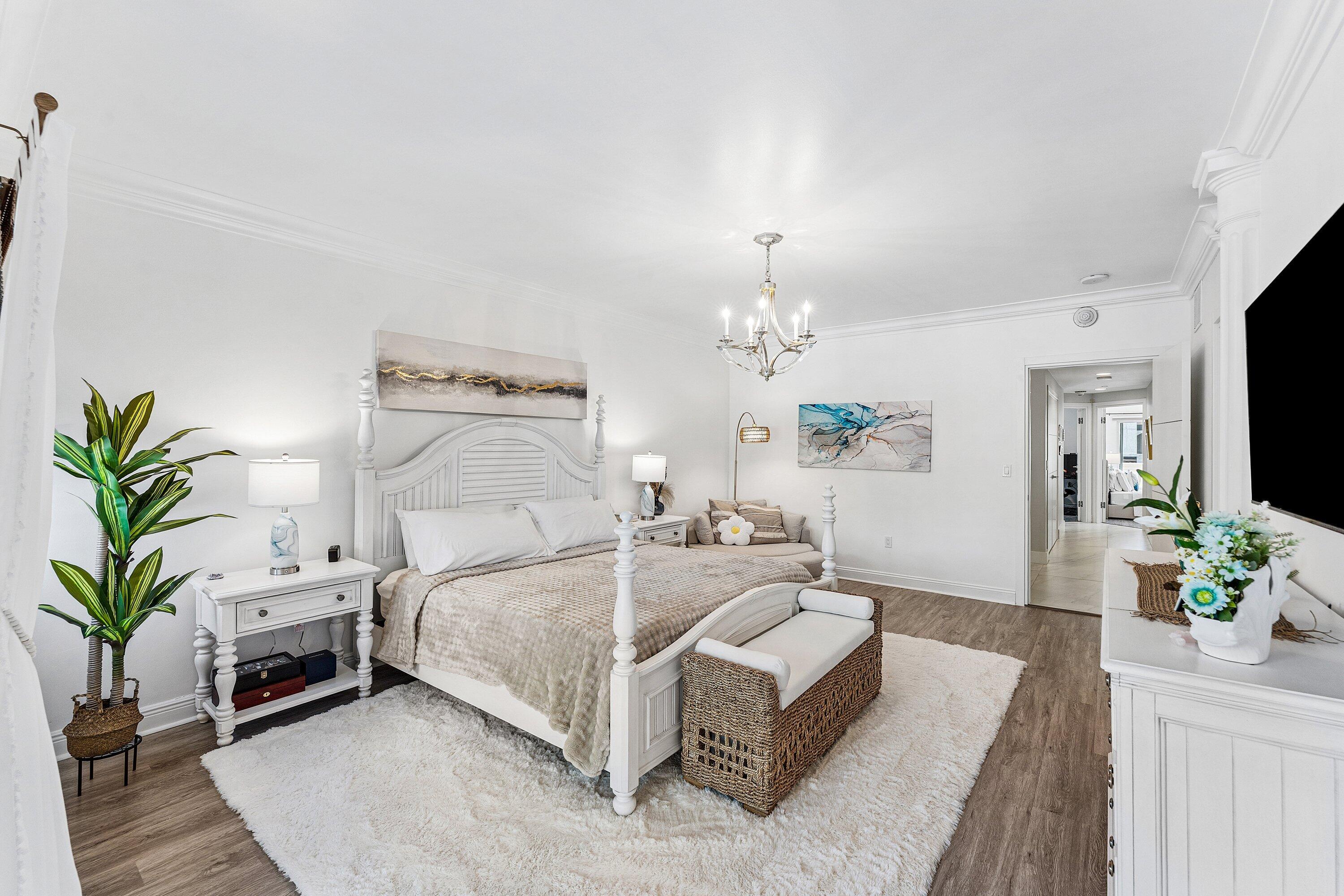 19 Hendricks Fort Lauderdale, FL 33301