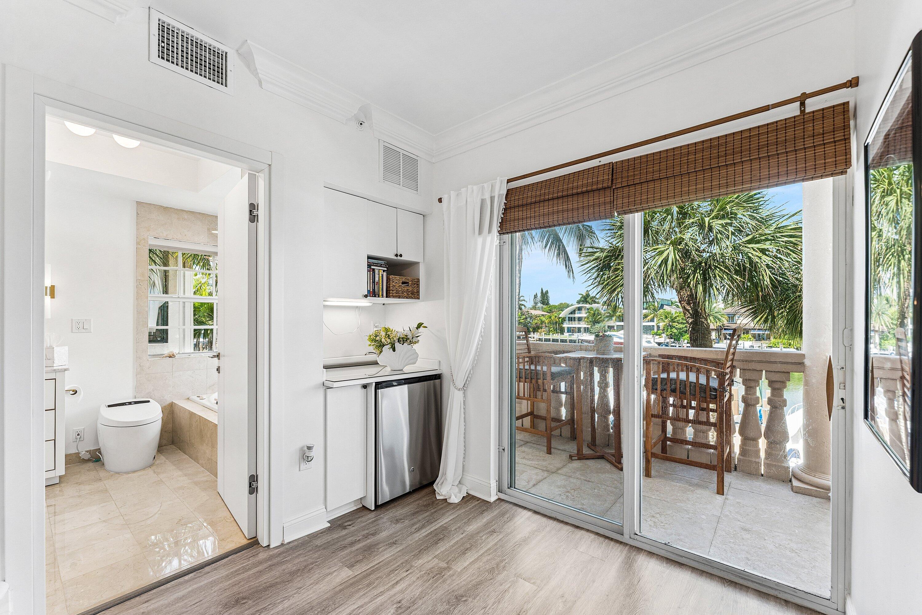 19 Hendricks Fort Lauderdale, FL 33301