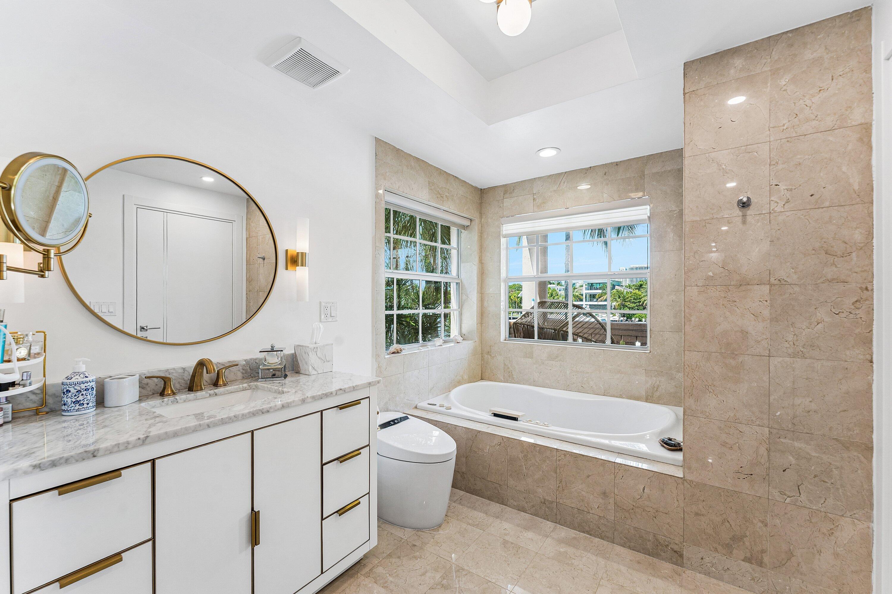 19 Hendricks Fort Lauderdale, FL 33301