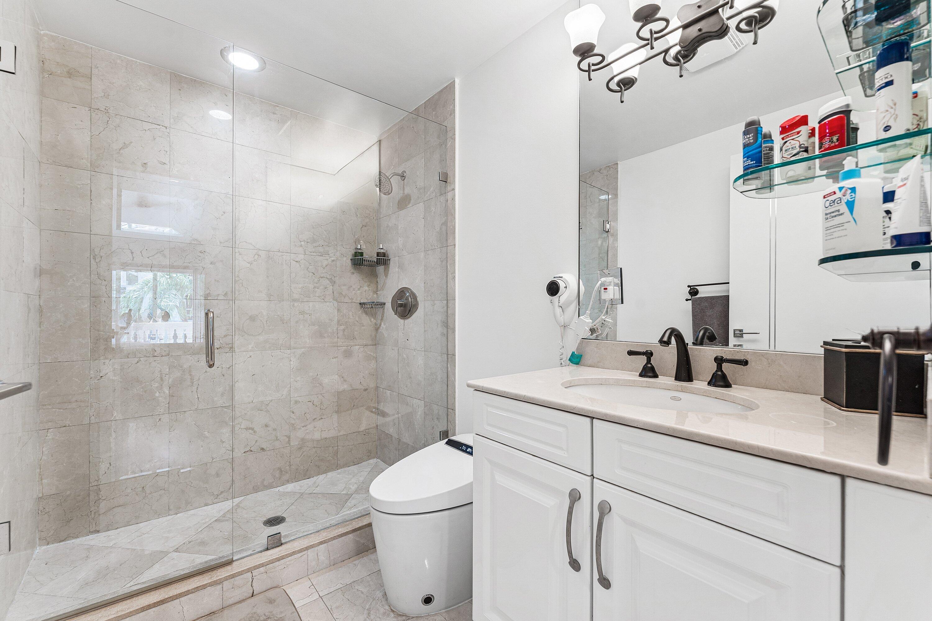 19 Hendricks Fort Lauderdale, FL 33301