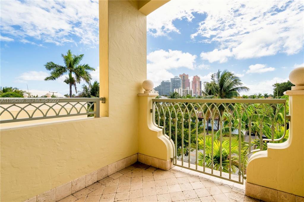 3121 NE 26th Fort Lauderdale, FL 33305