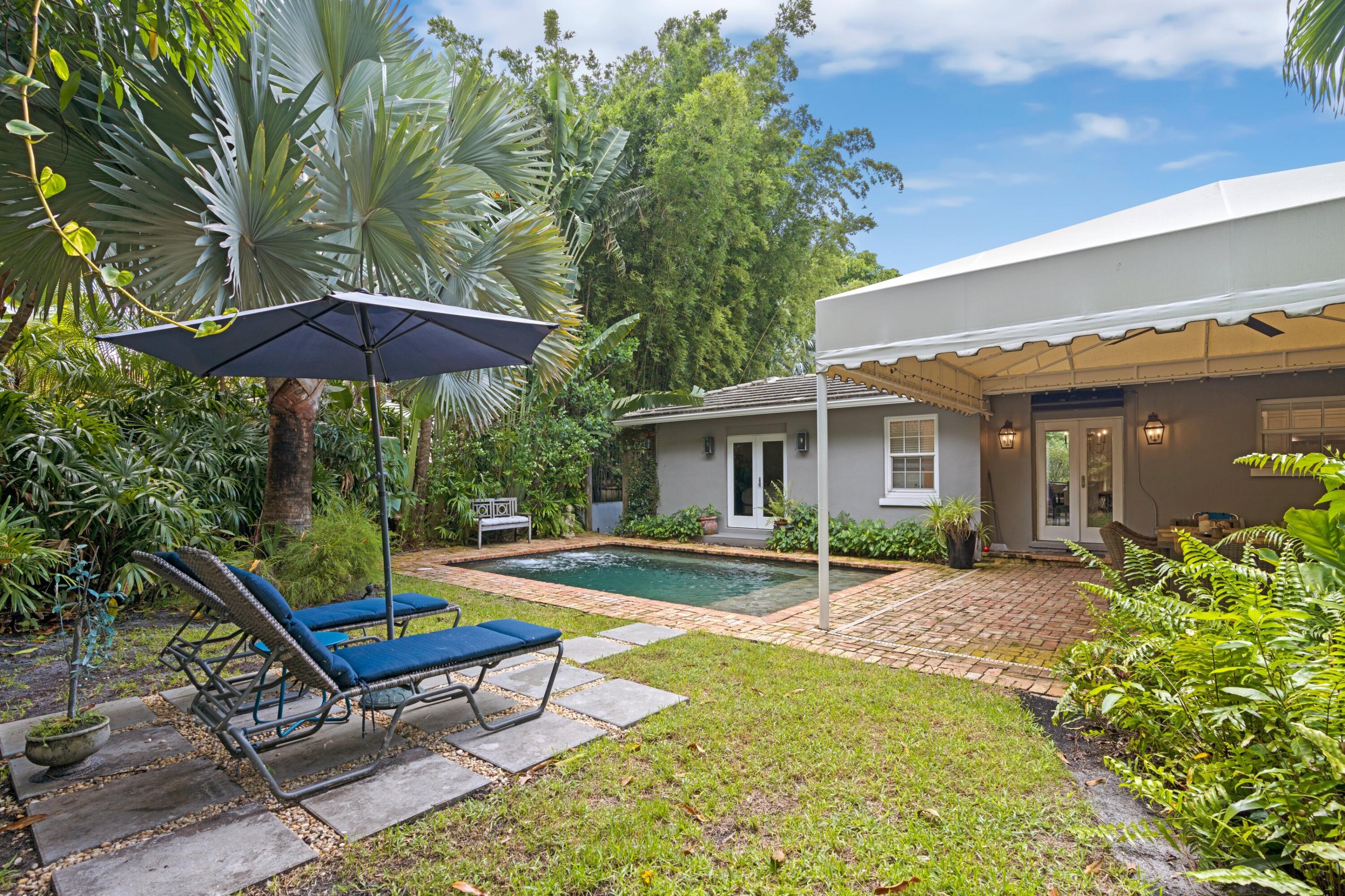 733 Sunset West Palm Beach, FL 33401