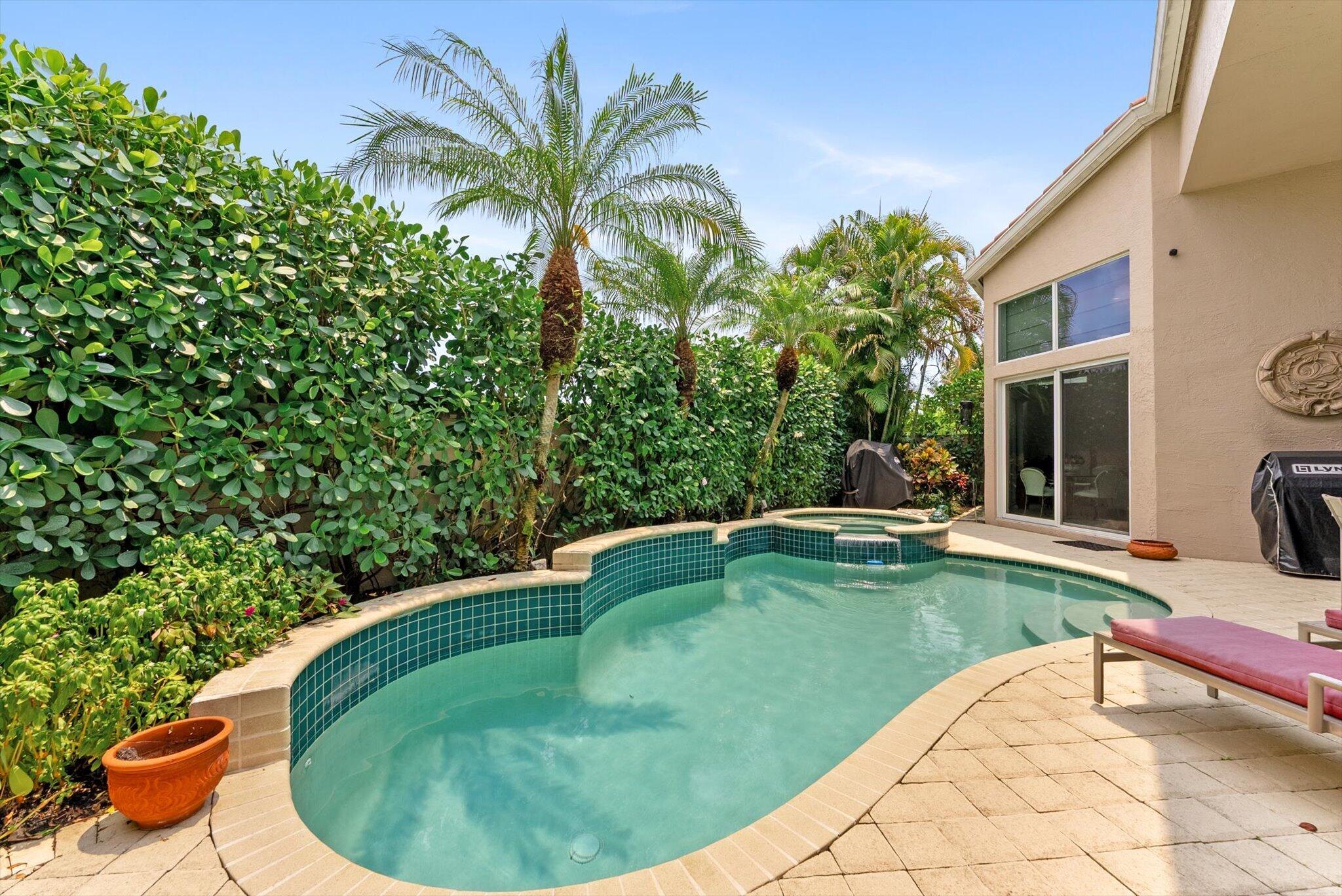 6533 Somerset Boca Raton, FL 33496