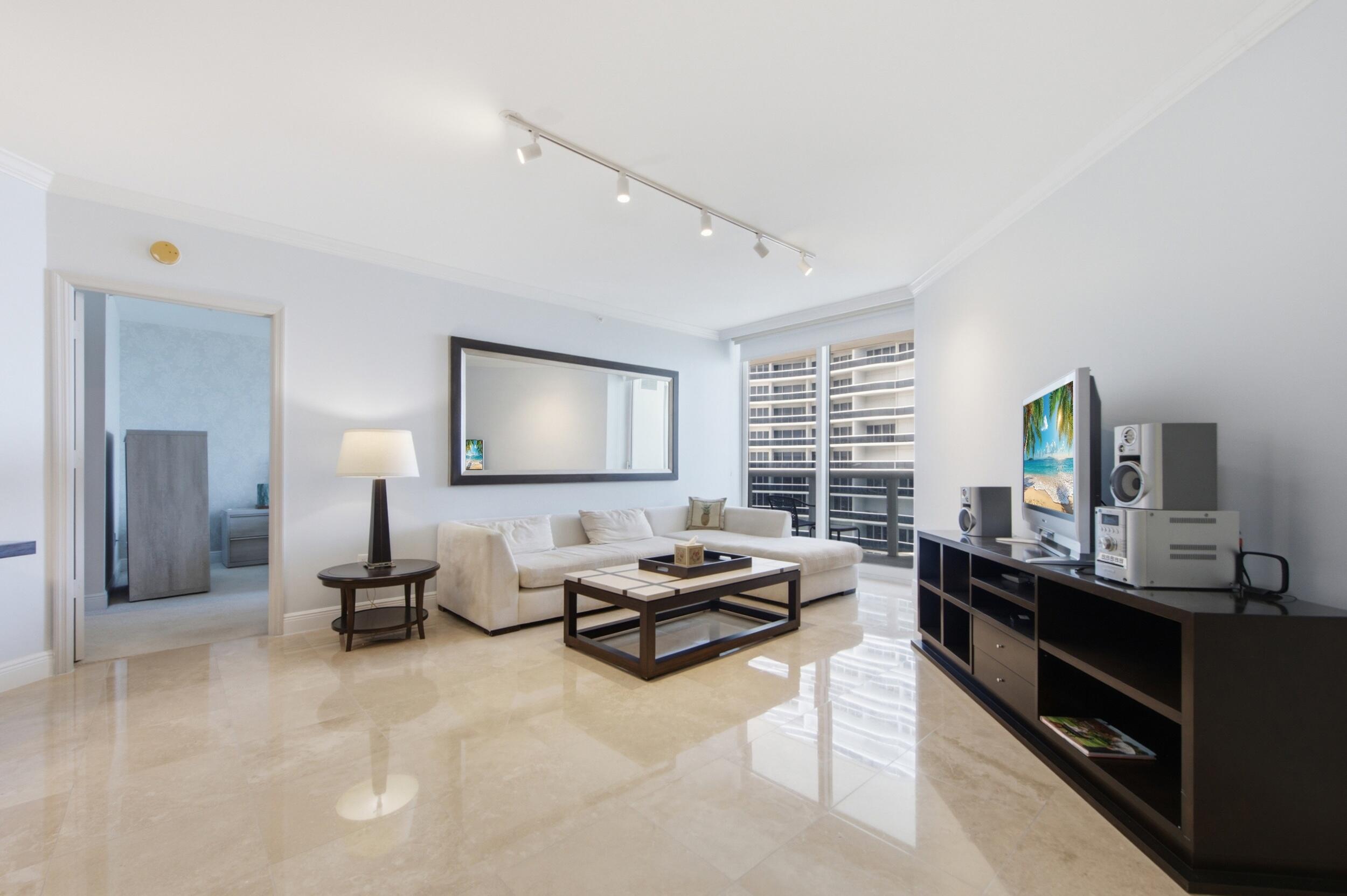 9595 Collins #N10i Surfside, FL 33154