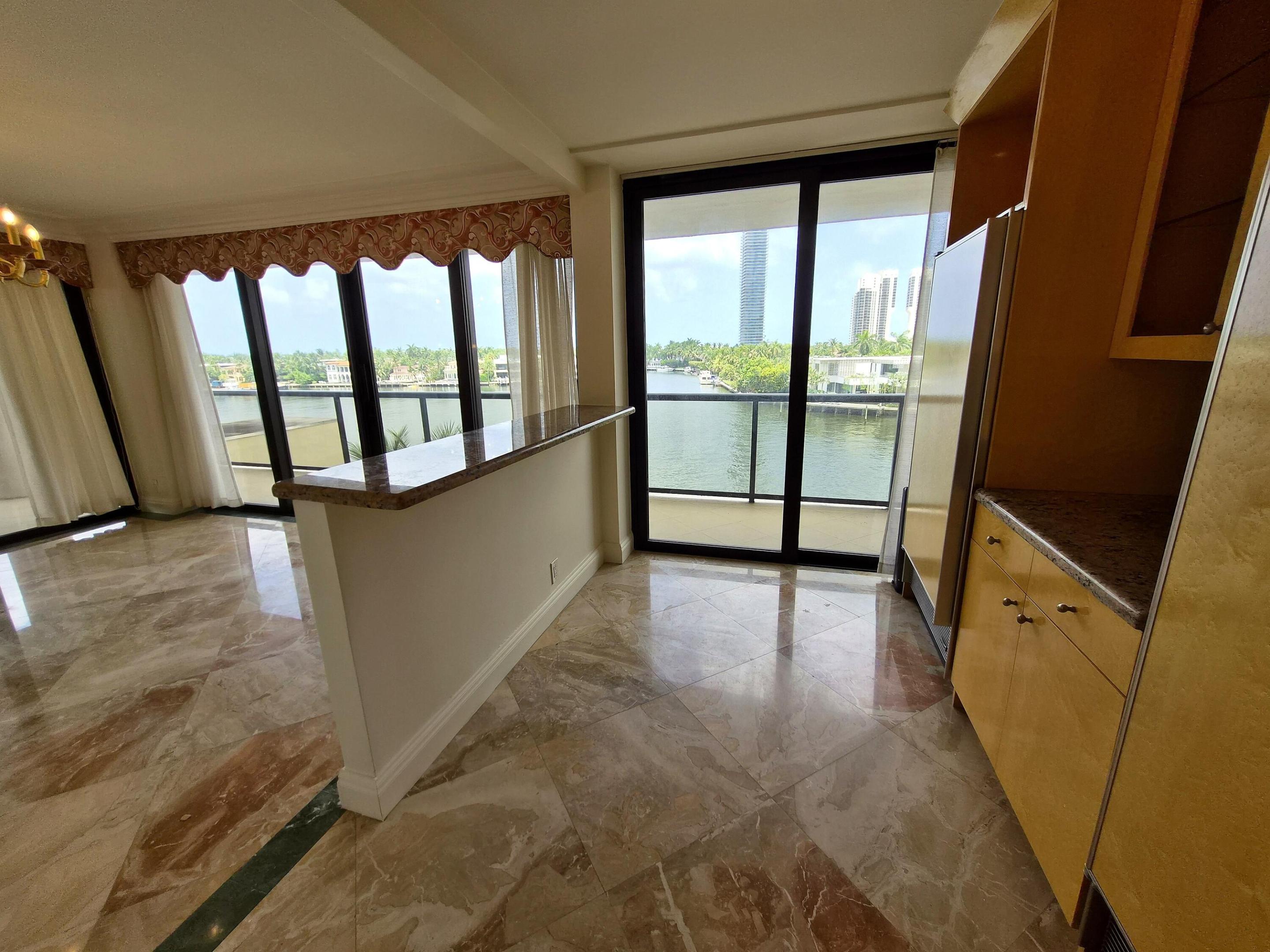 19667 Turnberry #4J Aventura, FL 33180