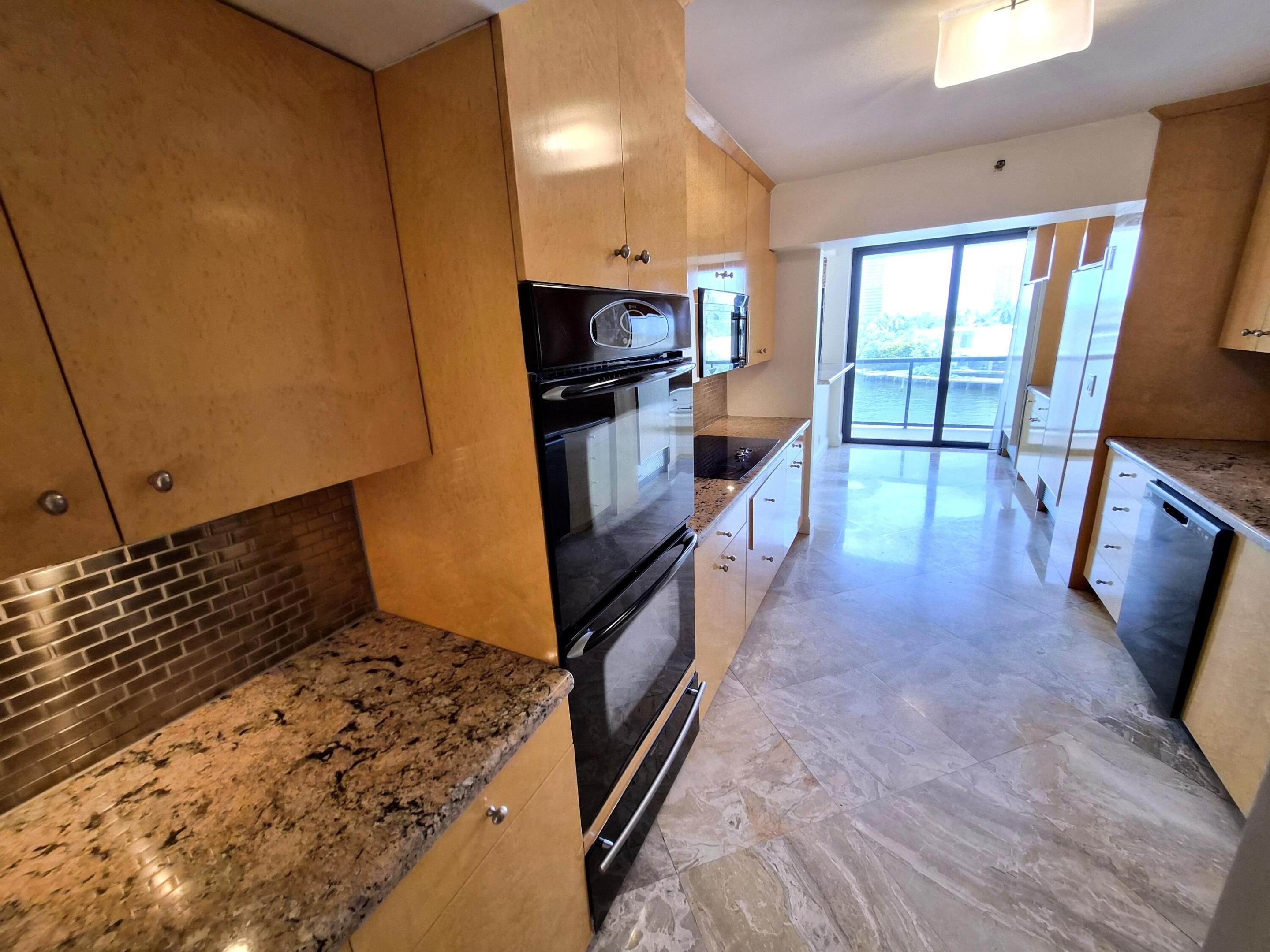 19667 Turnberry #4J Aventura, FL 33180