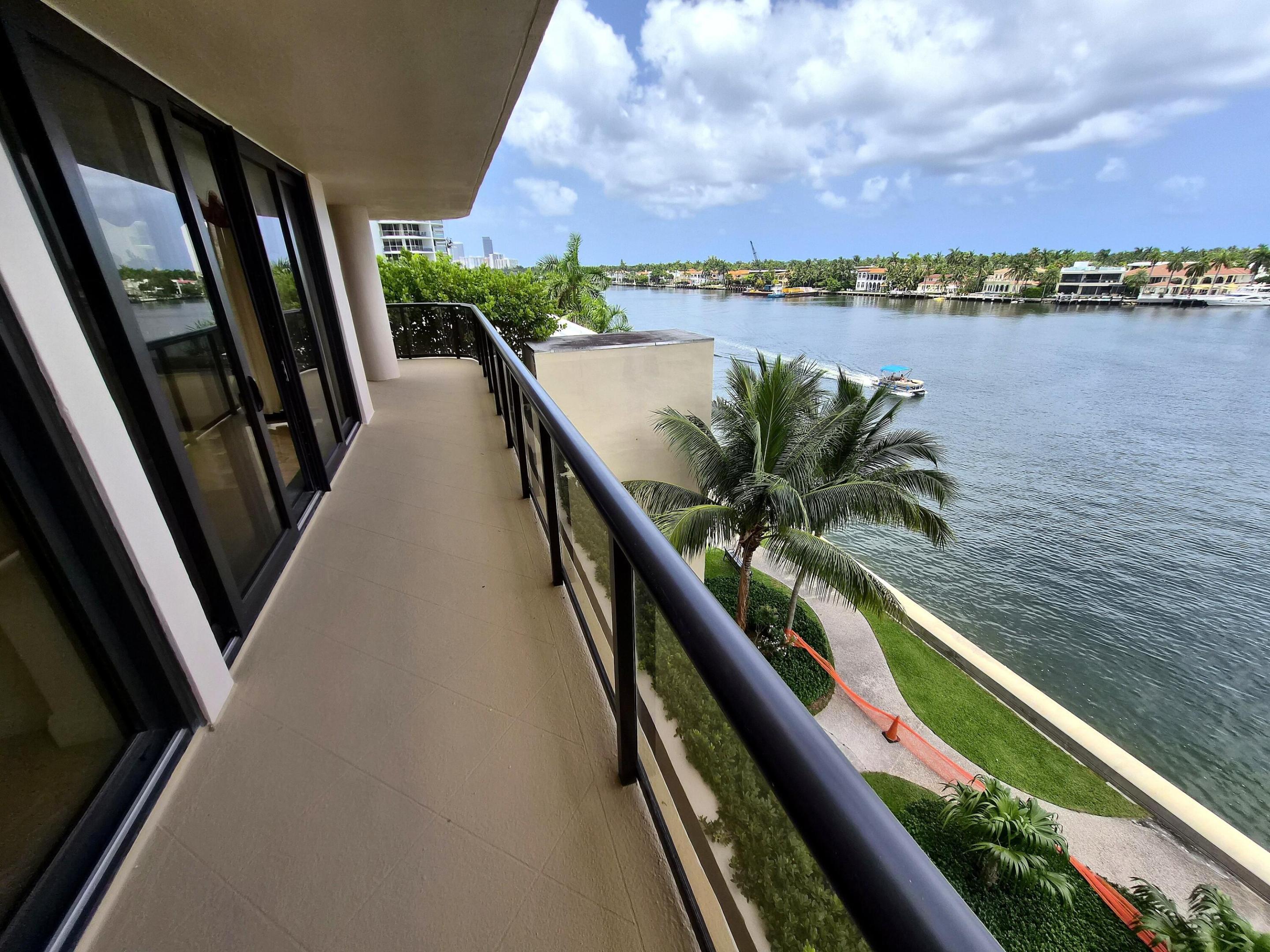 19667 Turnberry #4J Aventura, FL 33180