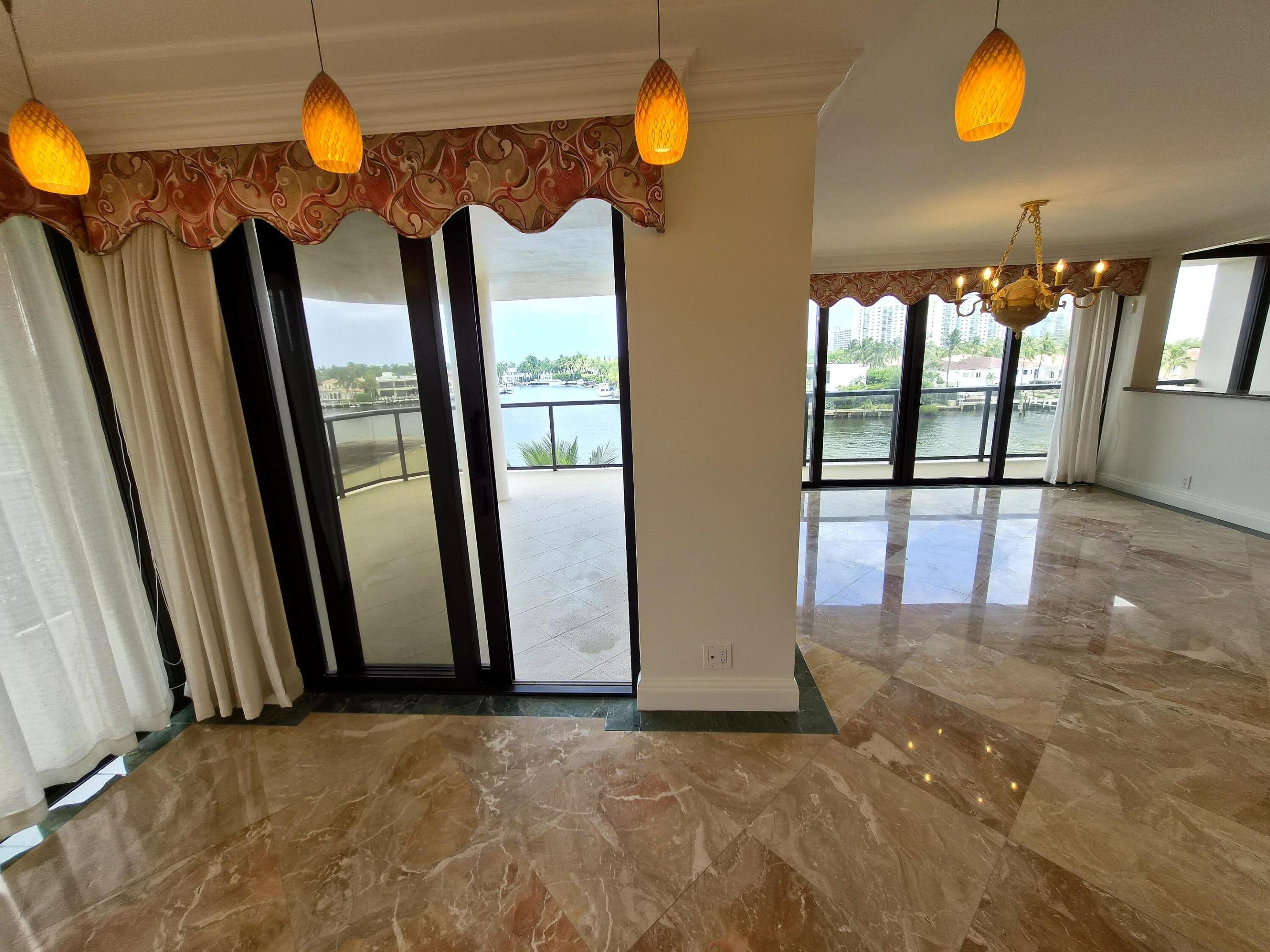 19667 Turnberry #4J Aventura, FL 33180