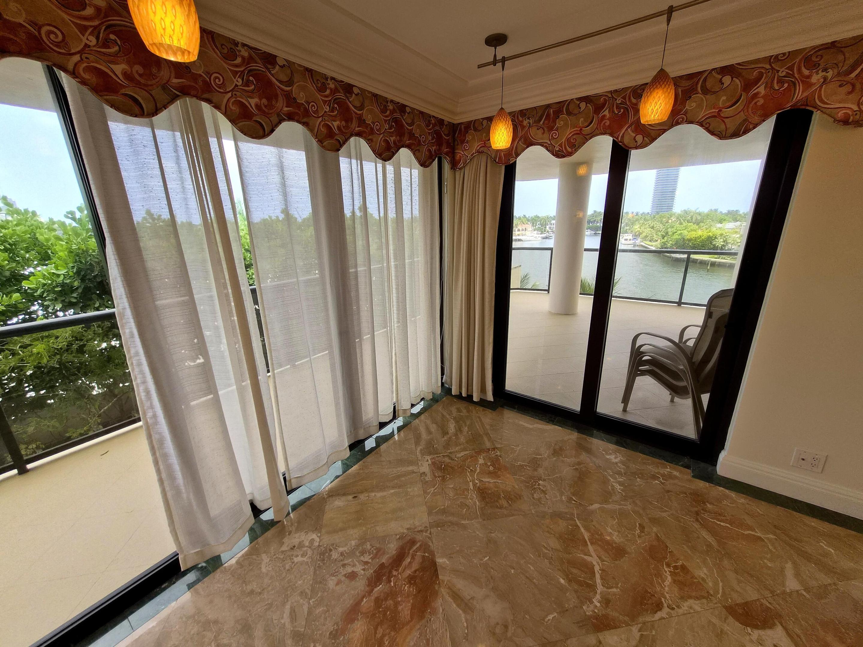 19667 Turnberry #4J Aventura, FL 33180