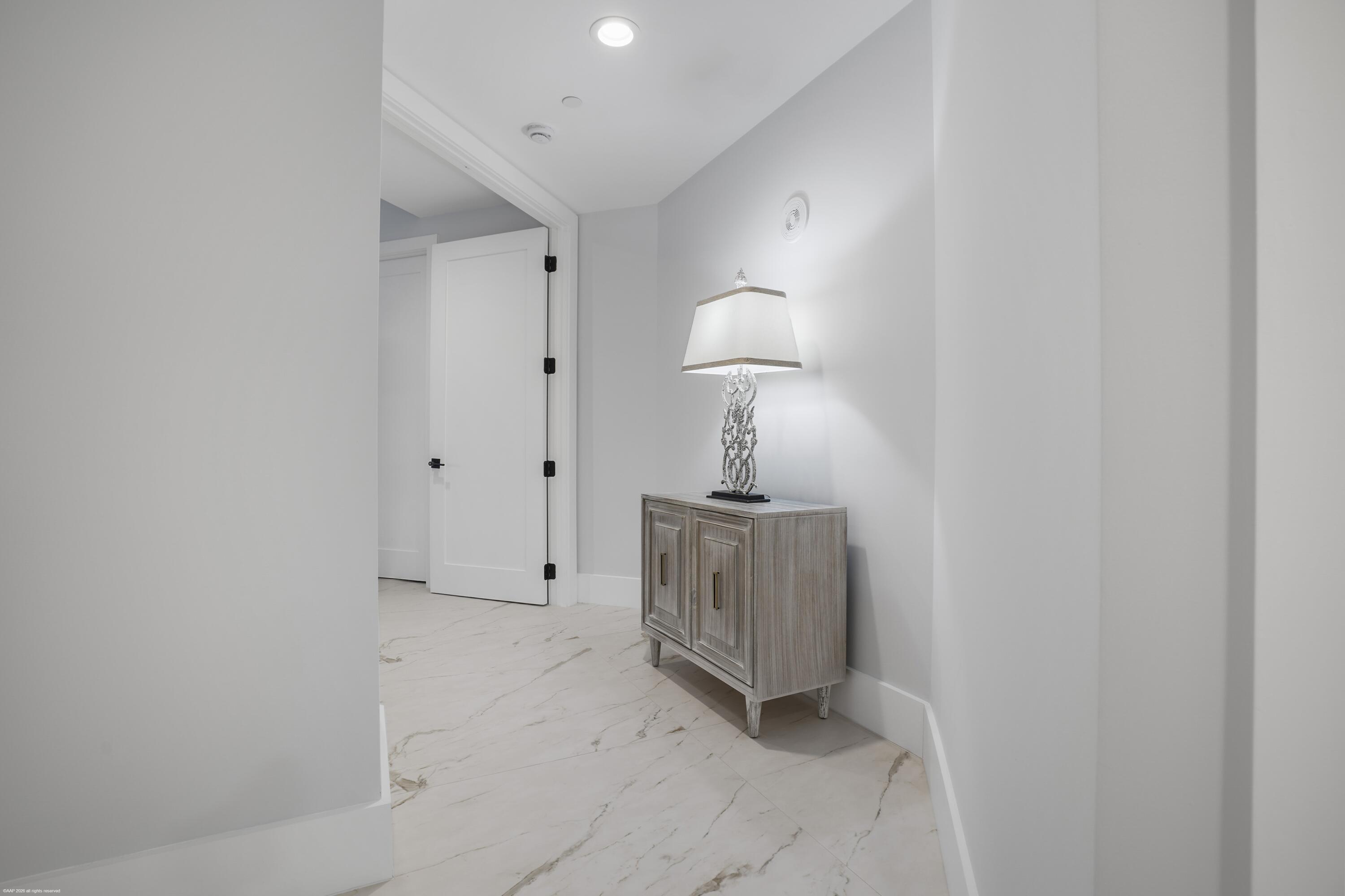 5150 N Ocean #PH 2001 Singer Island, FL 33404