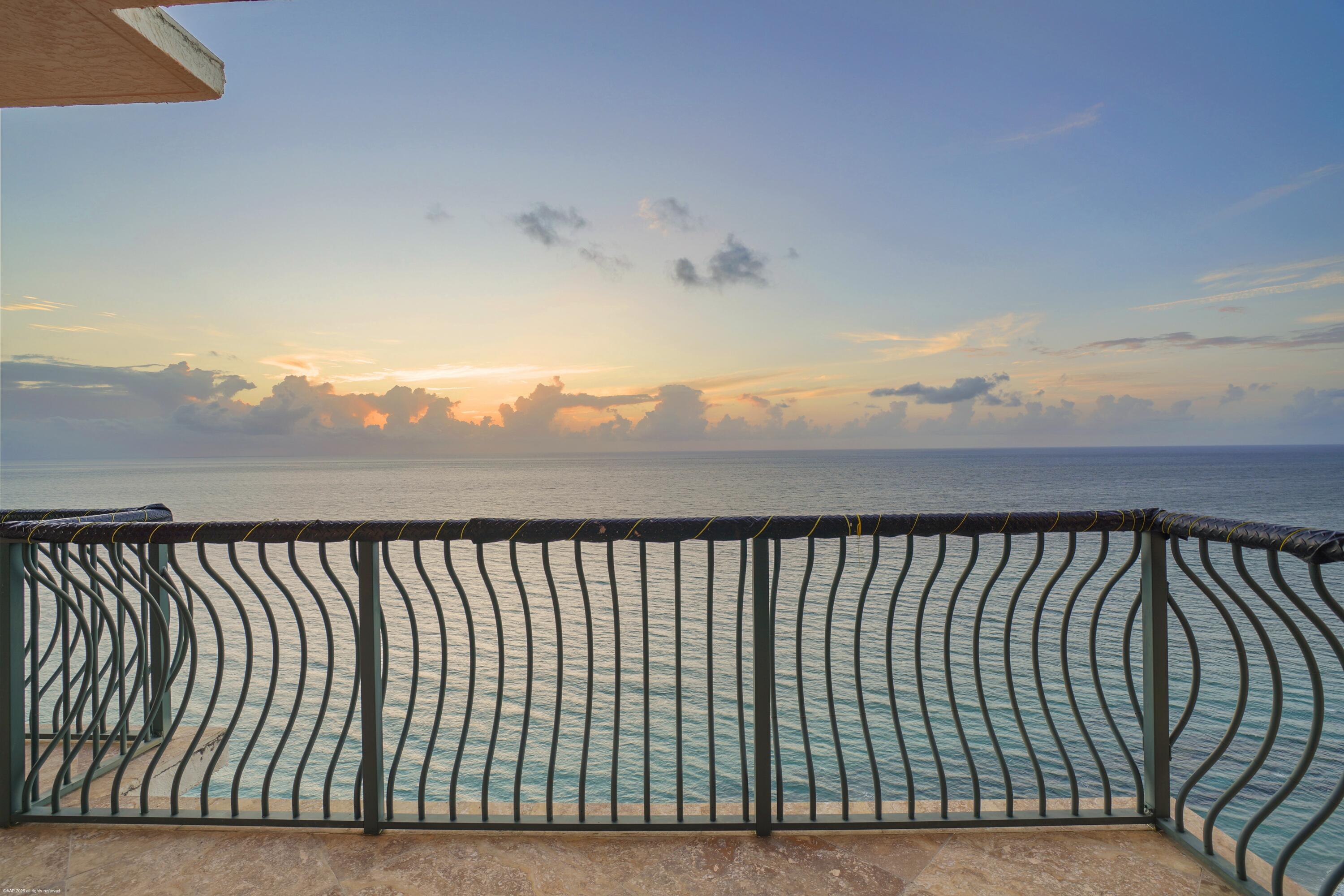 5150 N Ocean #PH 2001 Singer Island, FL 33404