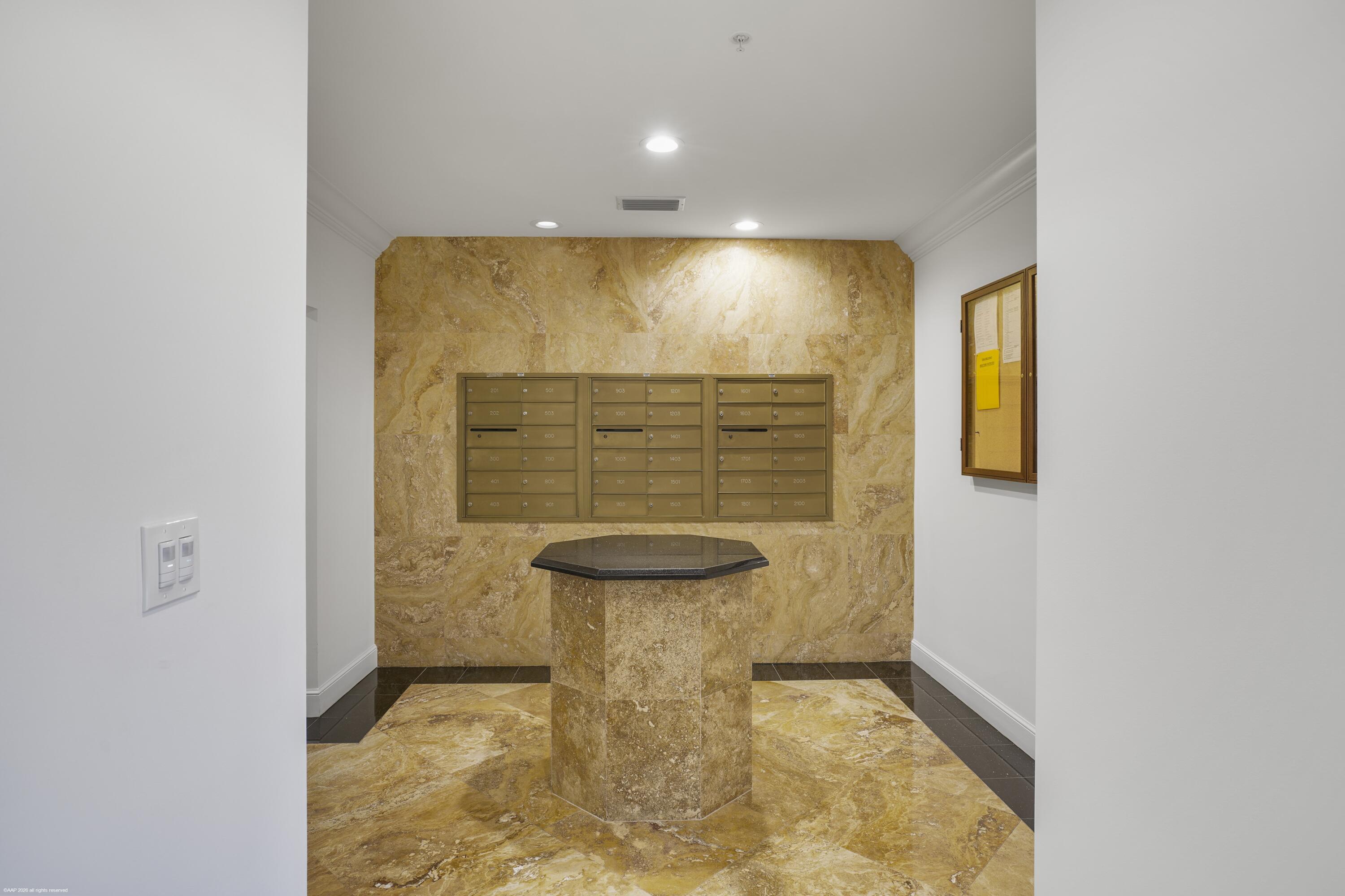 5150 N Ocean #PH 2001 Singer Island, FL 33404