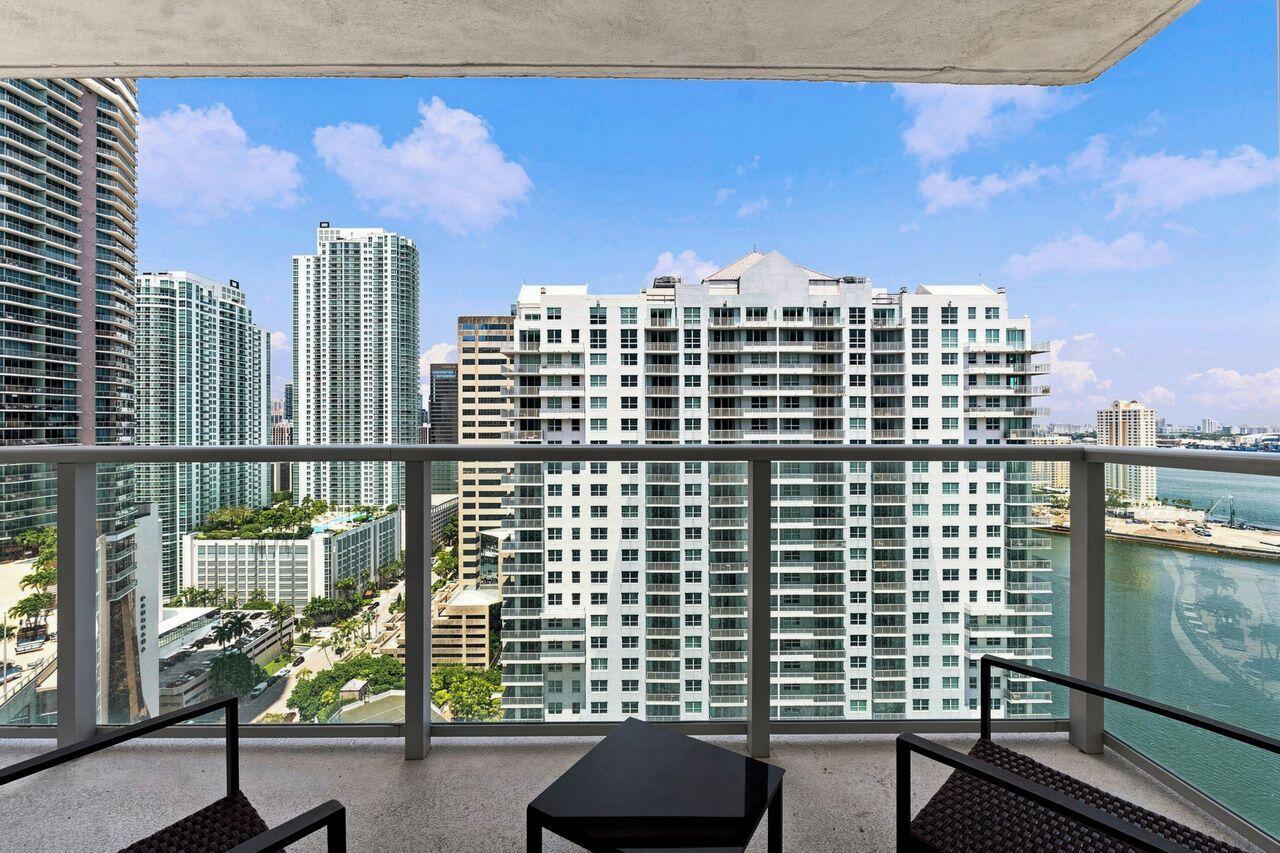 image The Mark on Brickell13