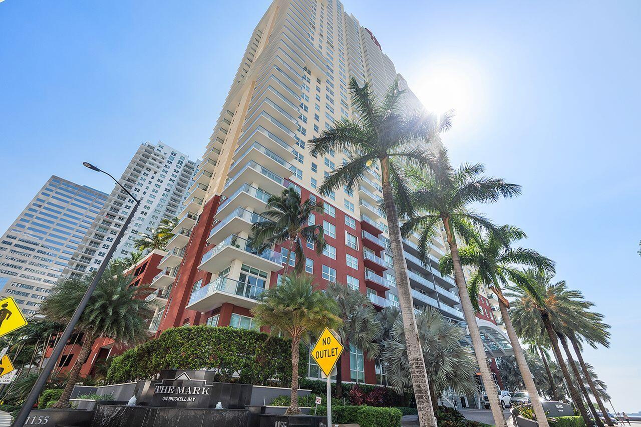 image The Mark on Brickell1