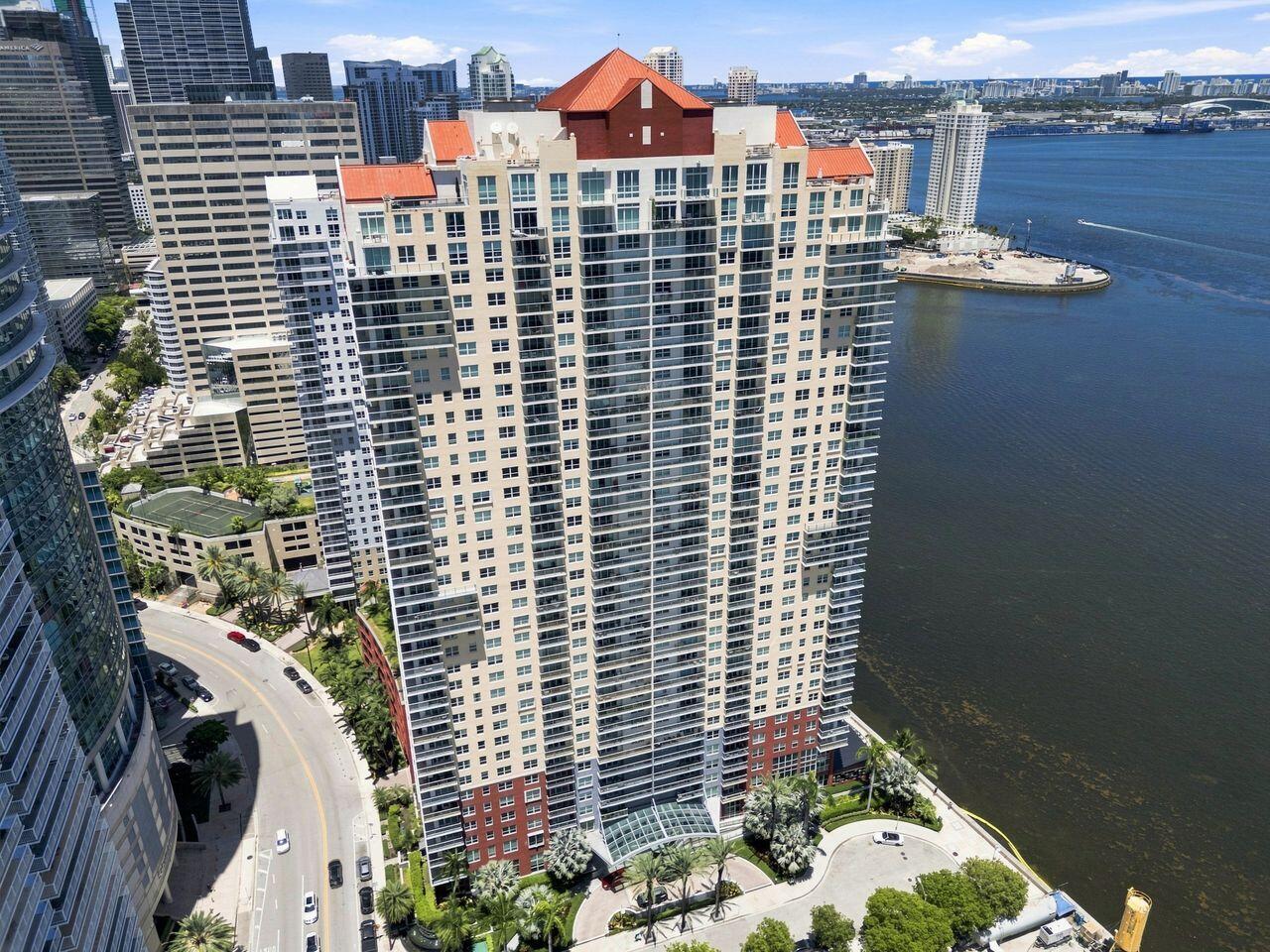 image The Mark on Brickell28