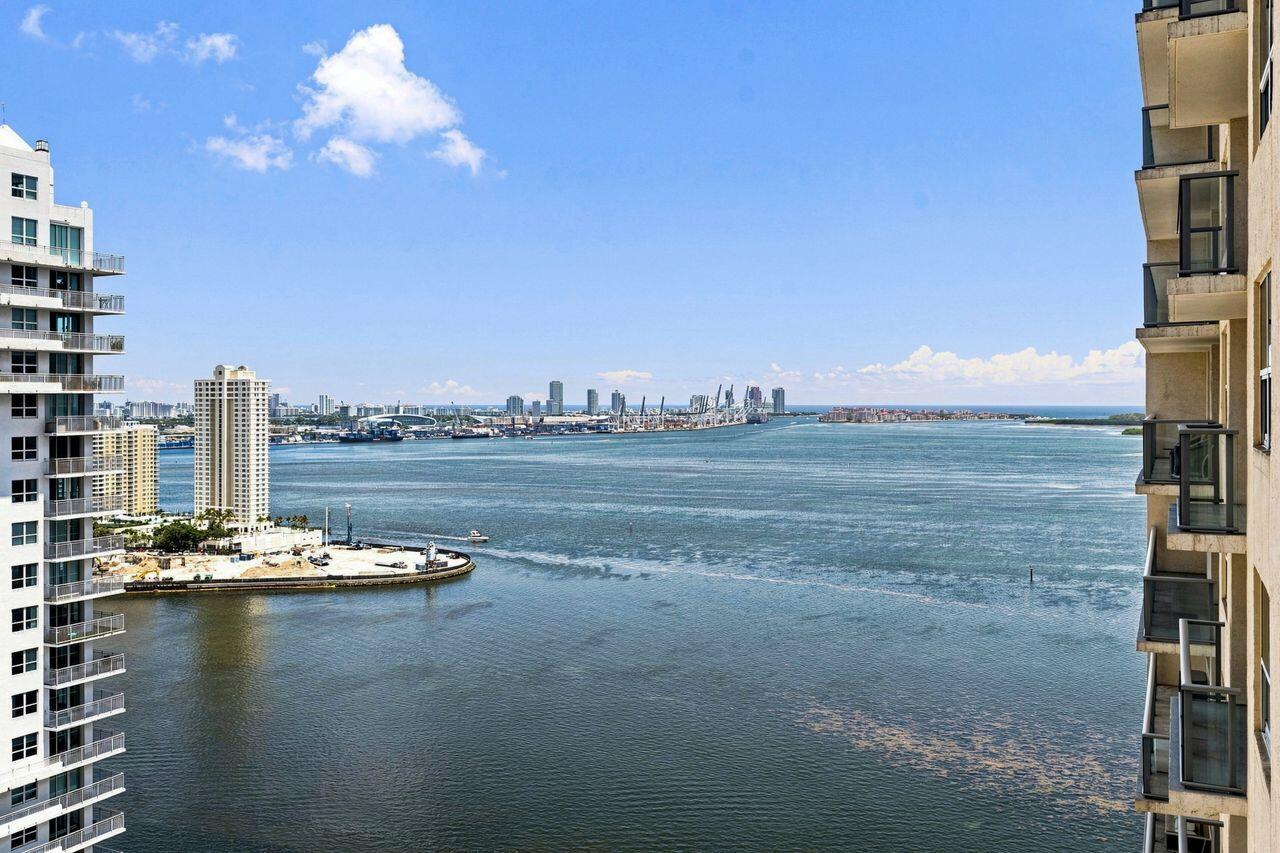 image The Mark on Brickell29