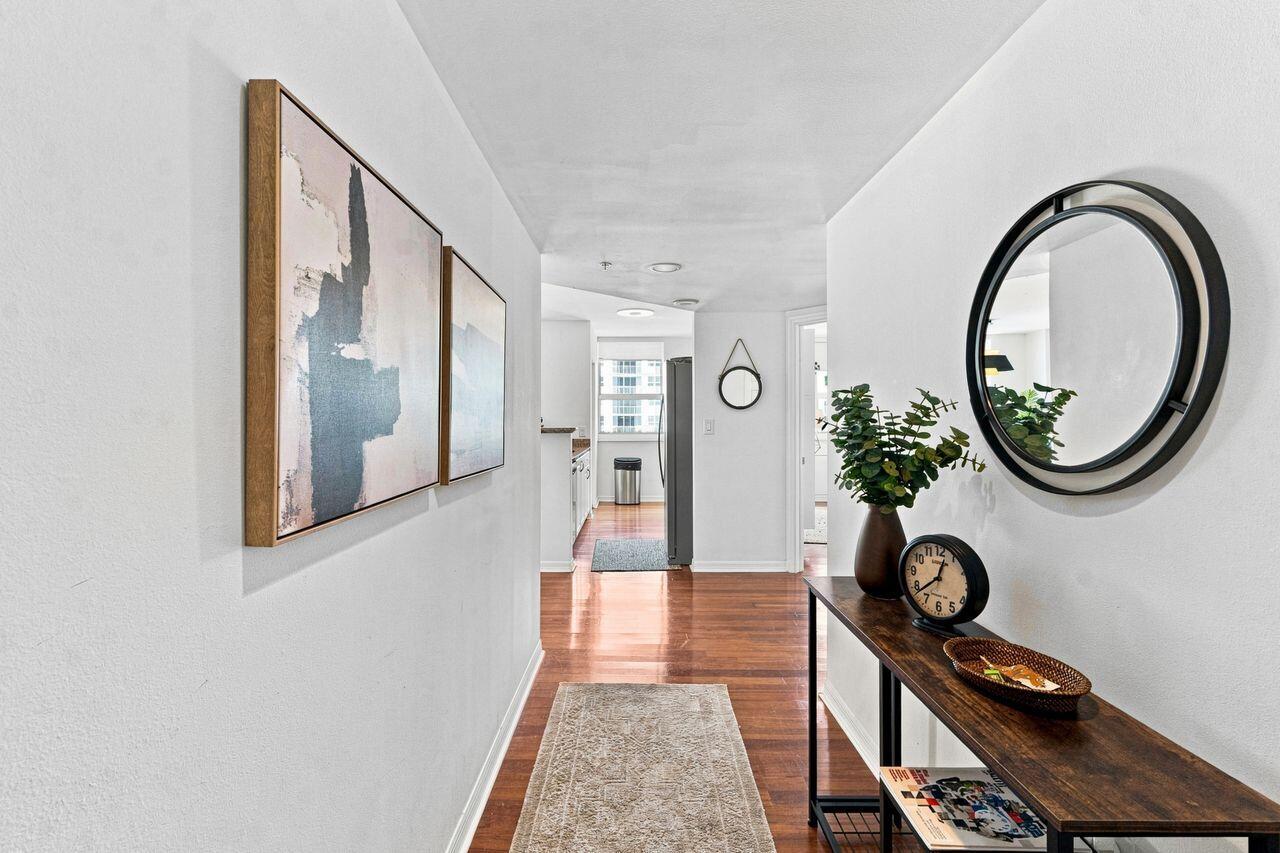 image The Mark on Brickell6