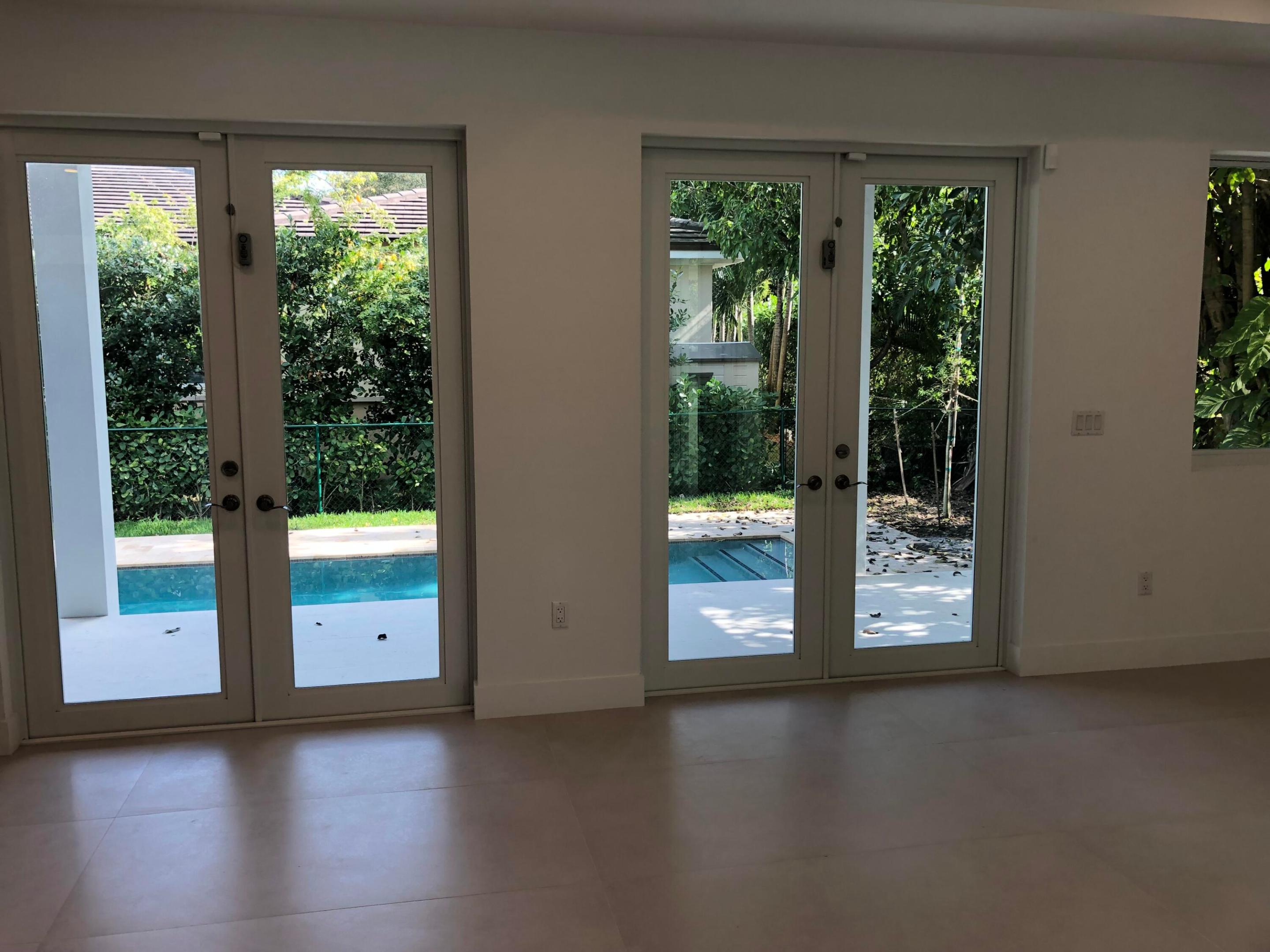 5021 Maggiore Coral Gables, FL 33146
