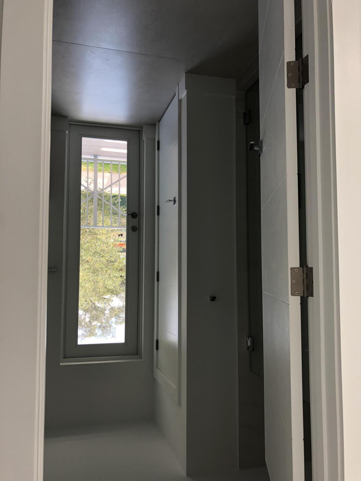 5021 Maggiore Coral Gables, FL 33146