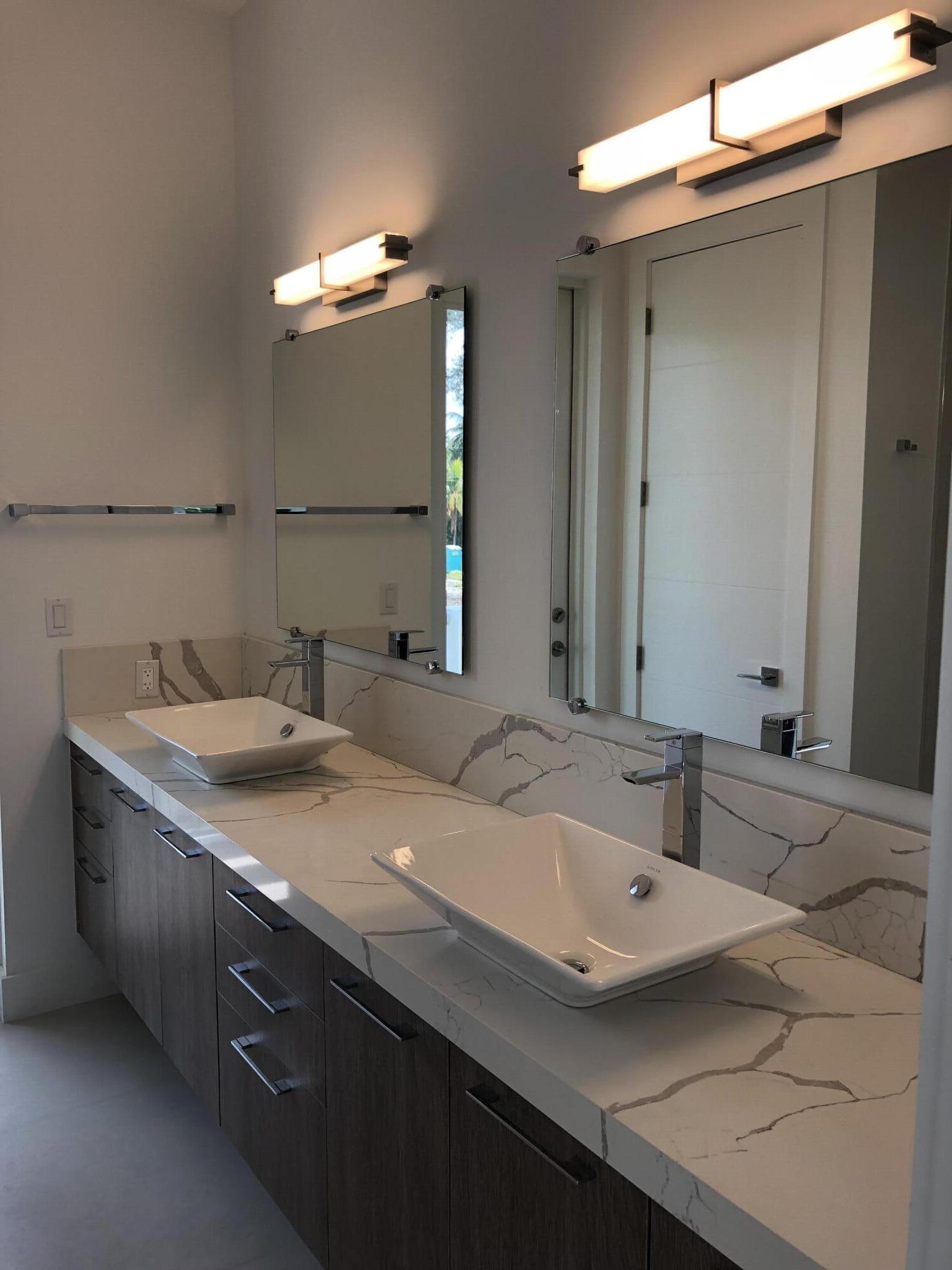 5021 Maggiore Coral Gables, FL 33146