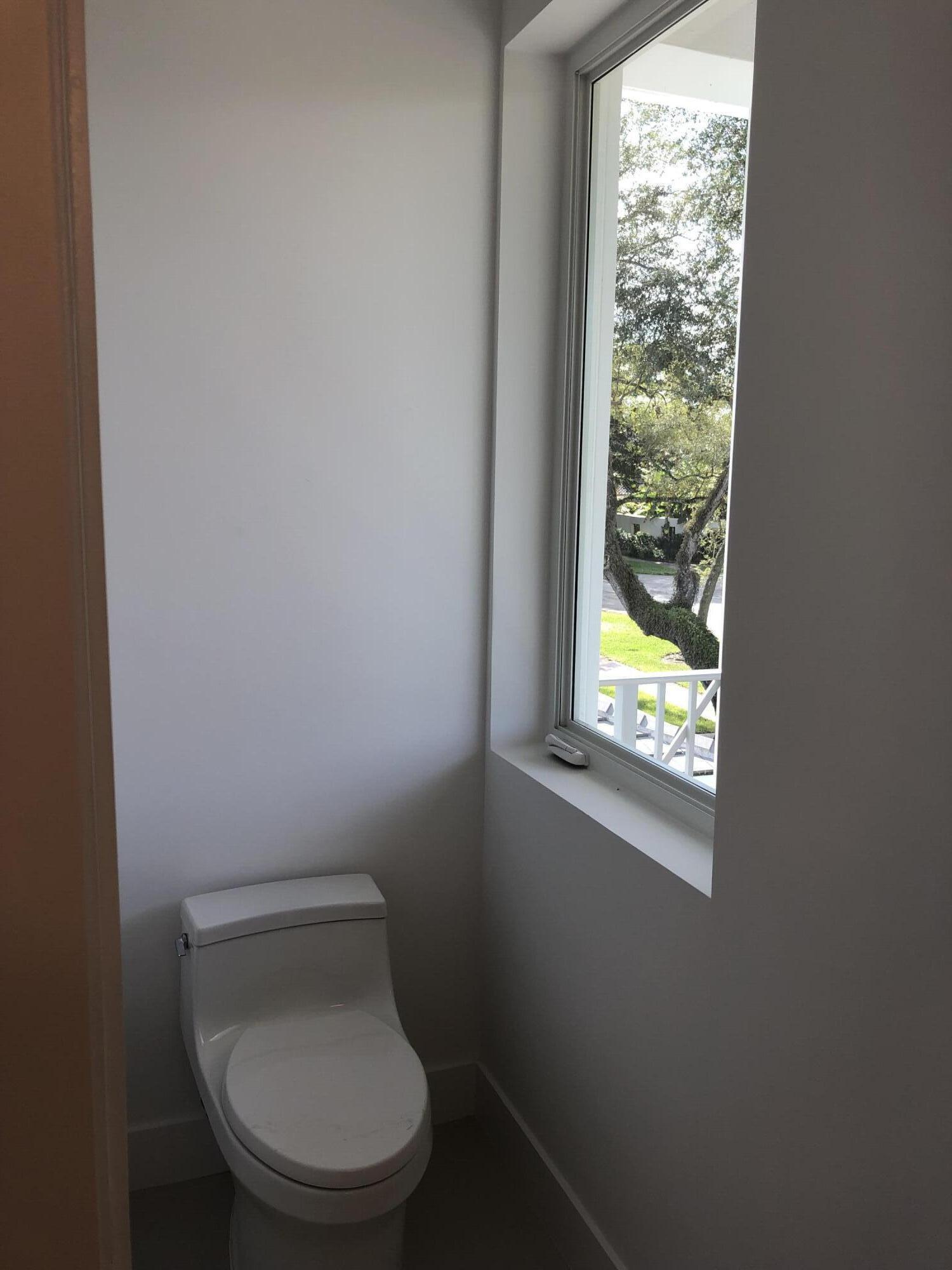 5021 Maggiore Coral Gables, FL 33146