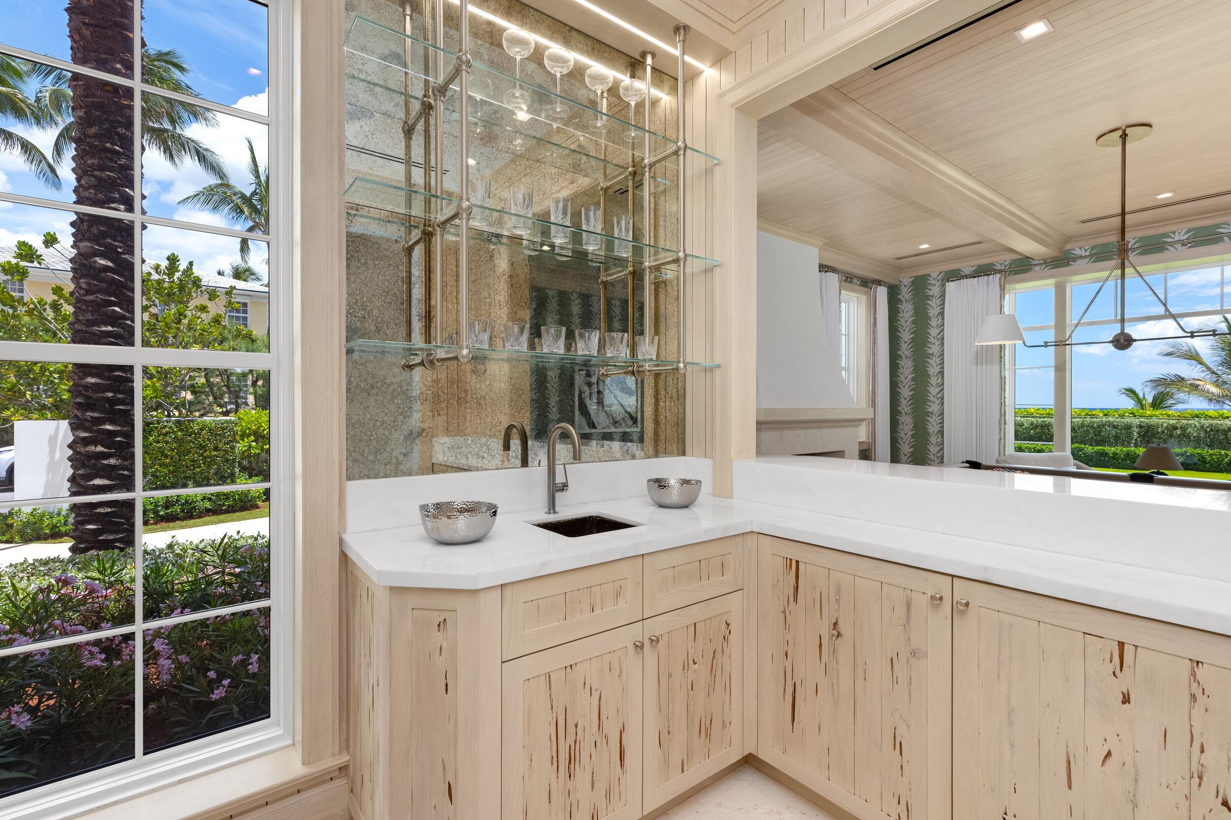 1540 S Ocean Blvd Palm Beach, FL 33480