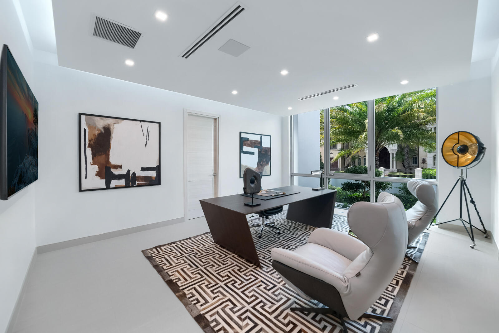 414 Royal Plz Dr Fort Lauderdale, FL 33301