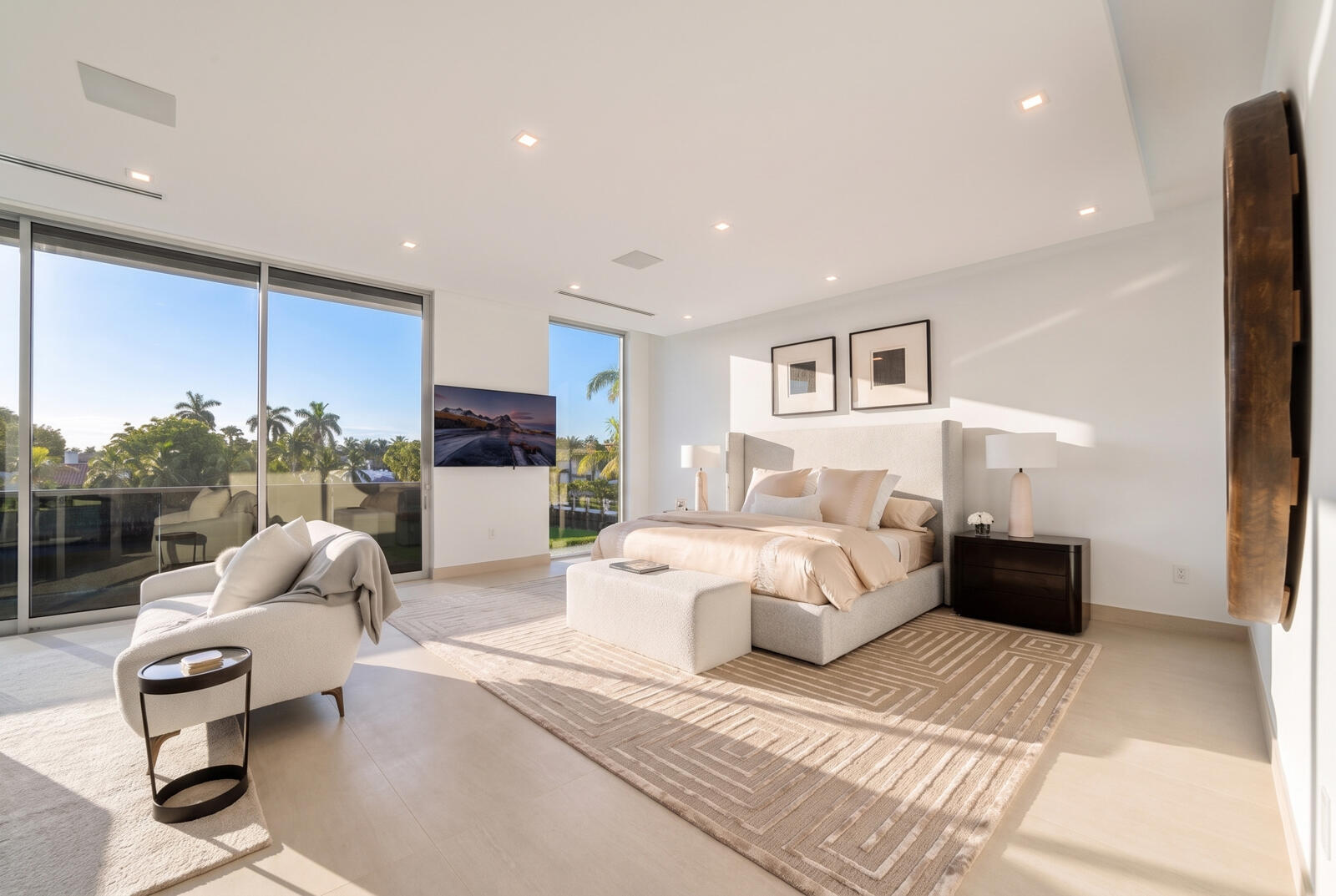 414 Royal Plz Dr Fort Lauderdale, FL 33301