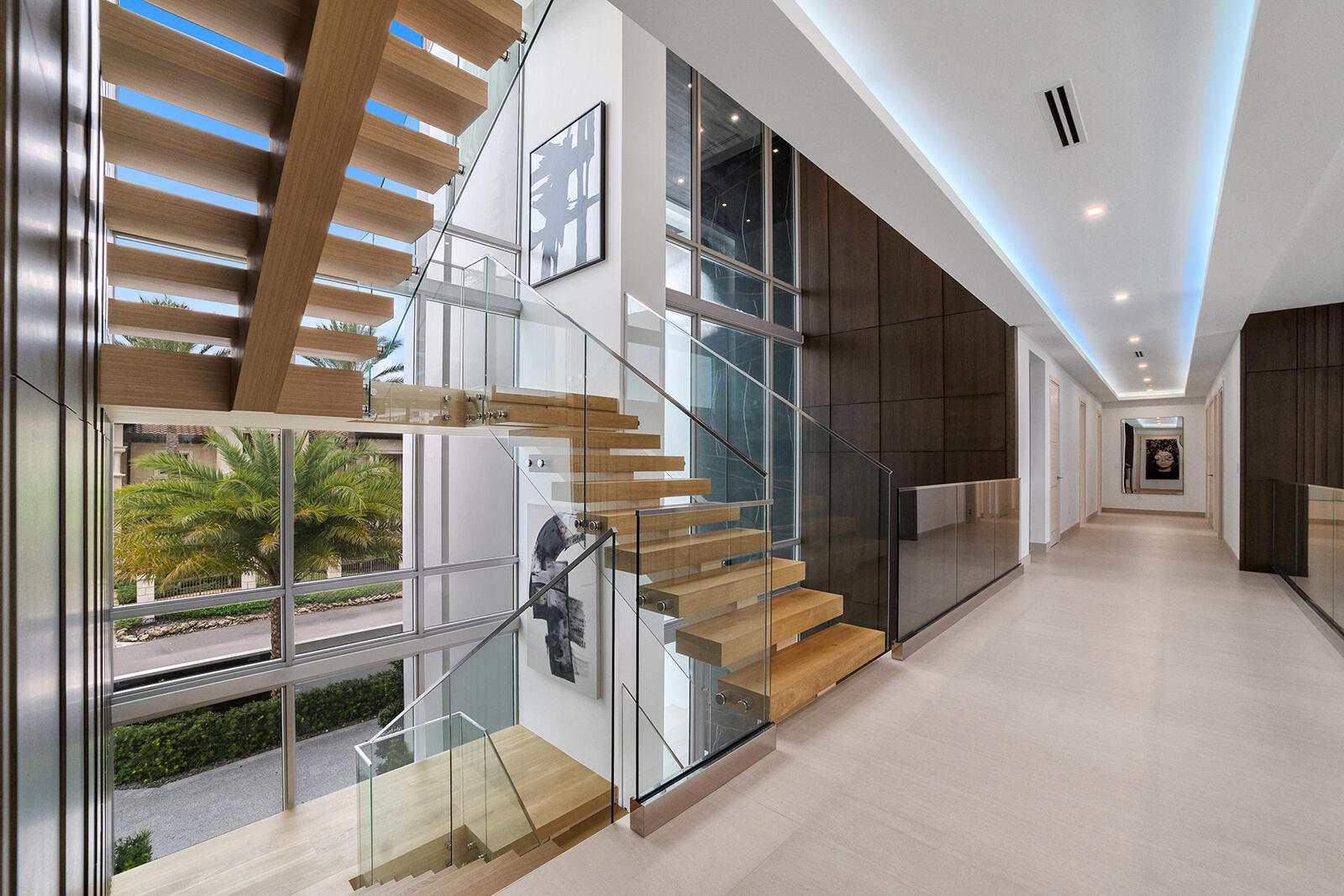 414 Royal Plz Dr Fort Lauderdale, FL 33301