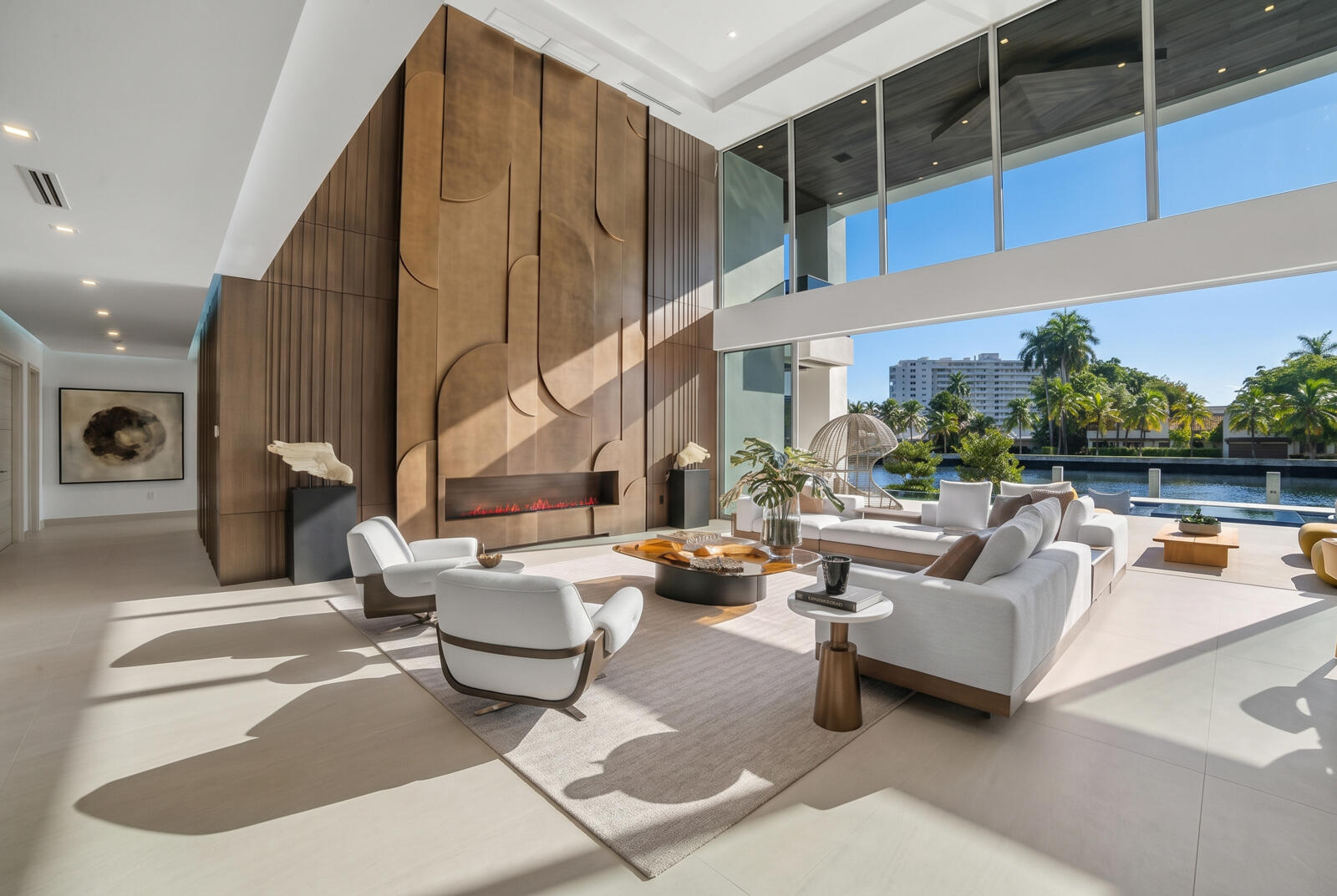 414 Royal Plz Dr Fort Lauderdale, FL 33301