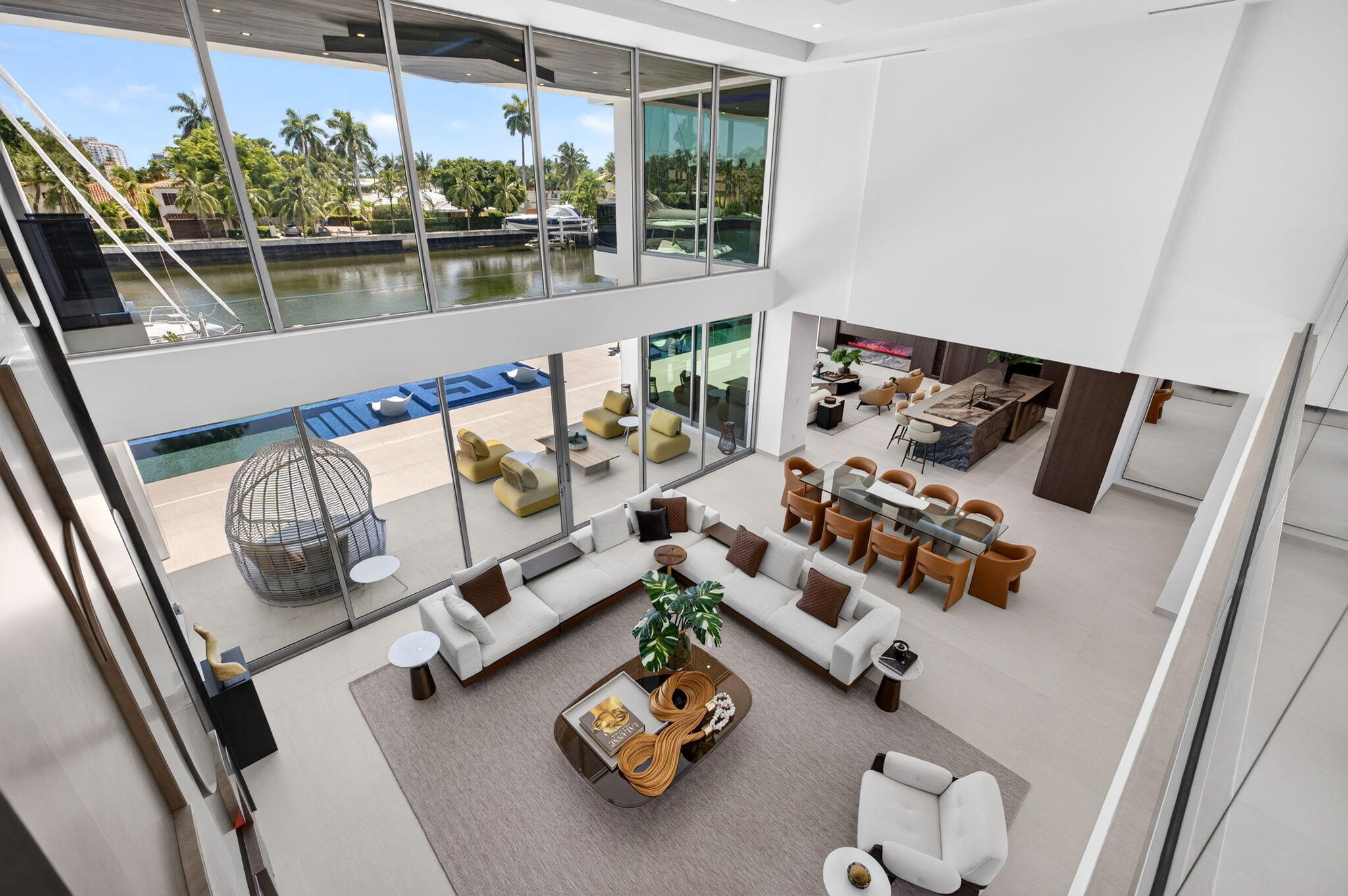 414 Royal Plz Dr Fort Lauderdale, FL 33301