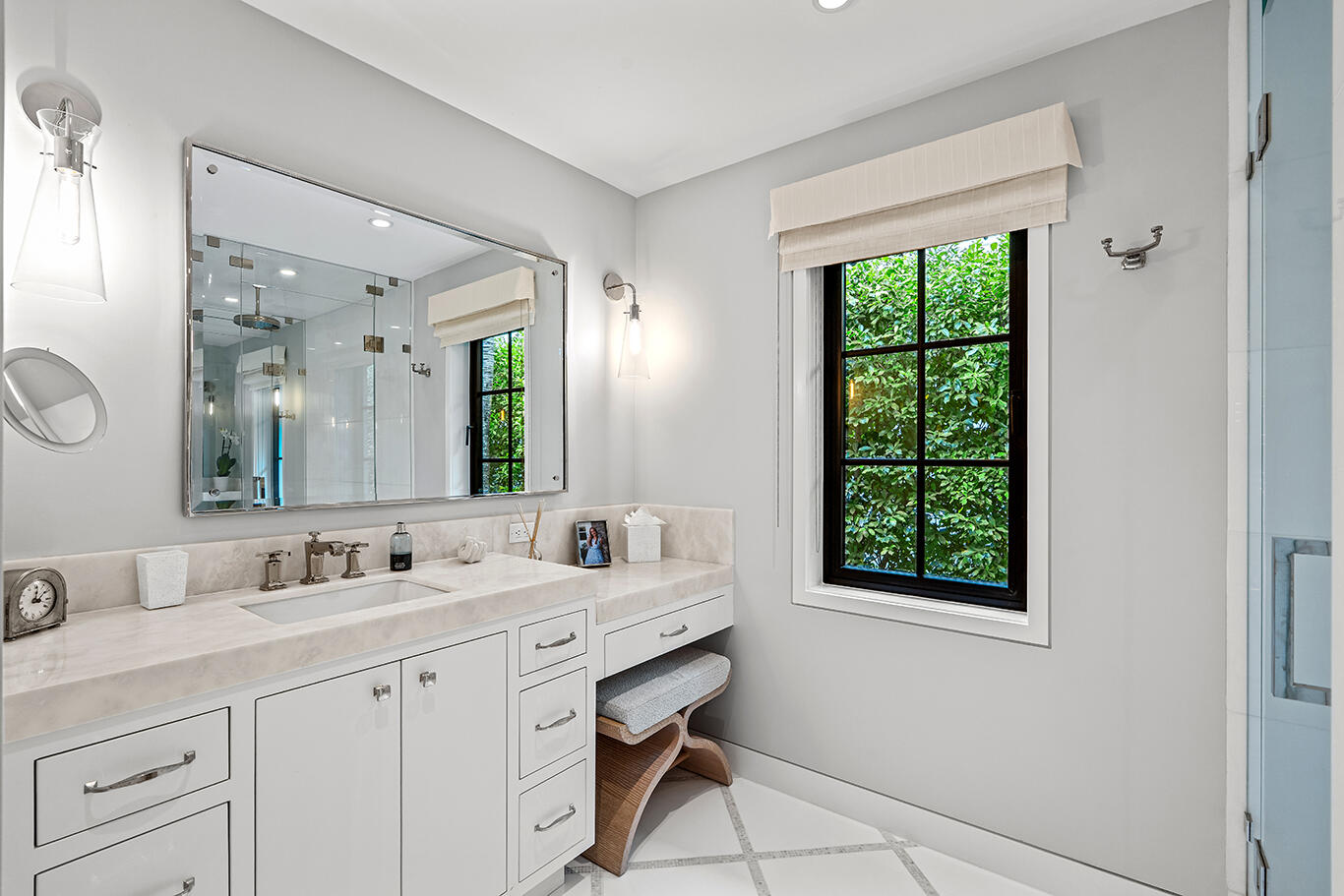 412 Brazilian Ave Palm Beach, FL 33480