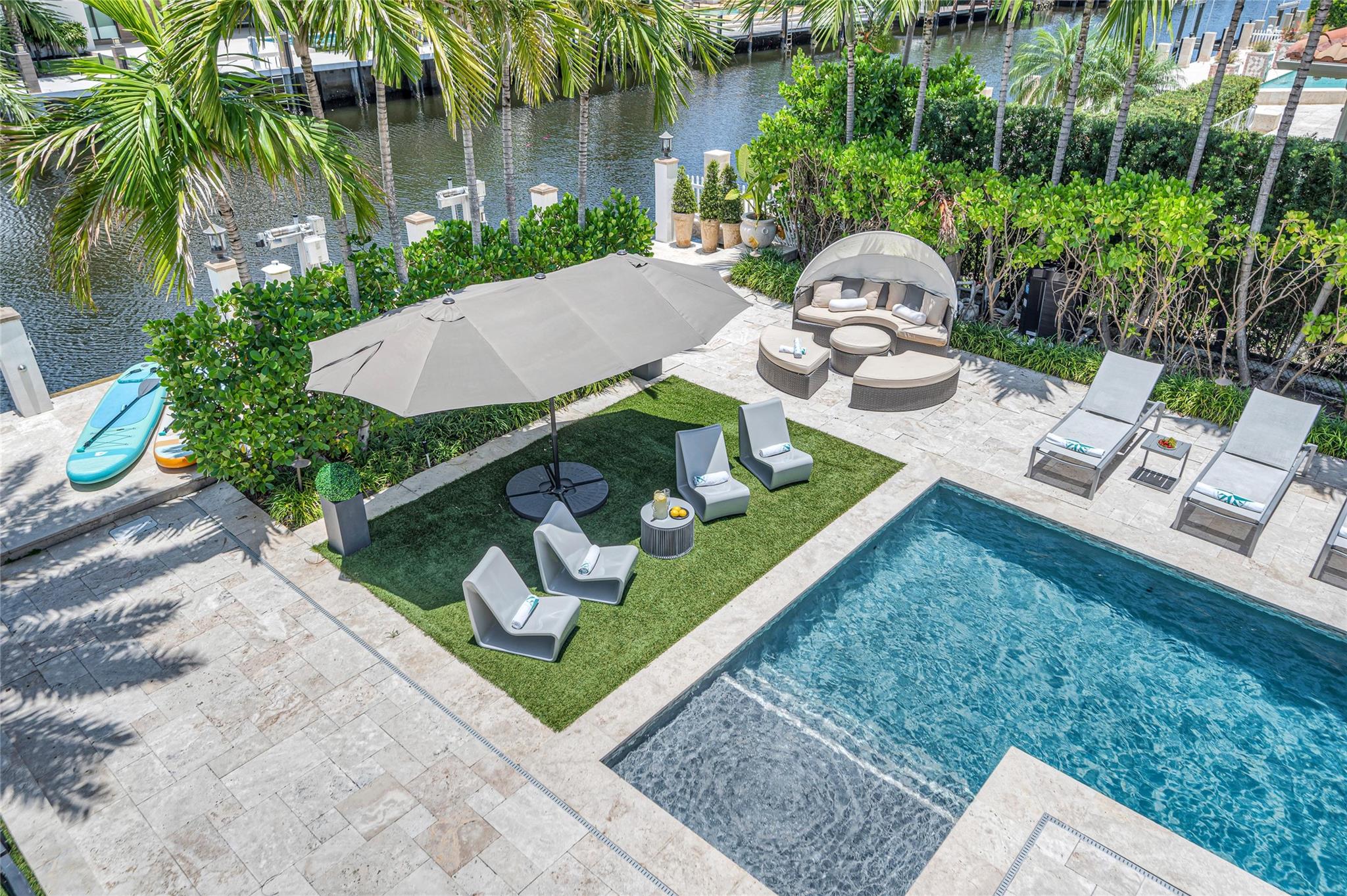 2323 Delmar Pl Fort Lauderdale, FL 33301