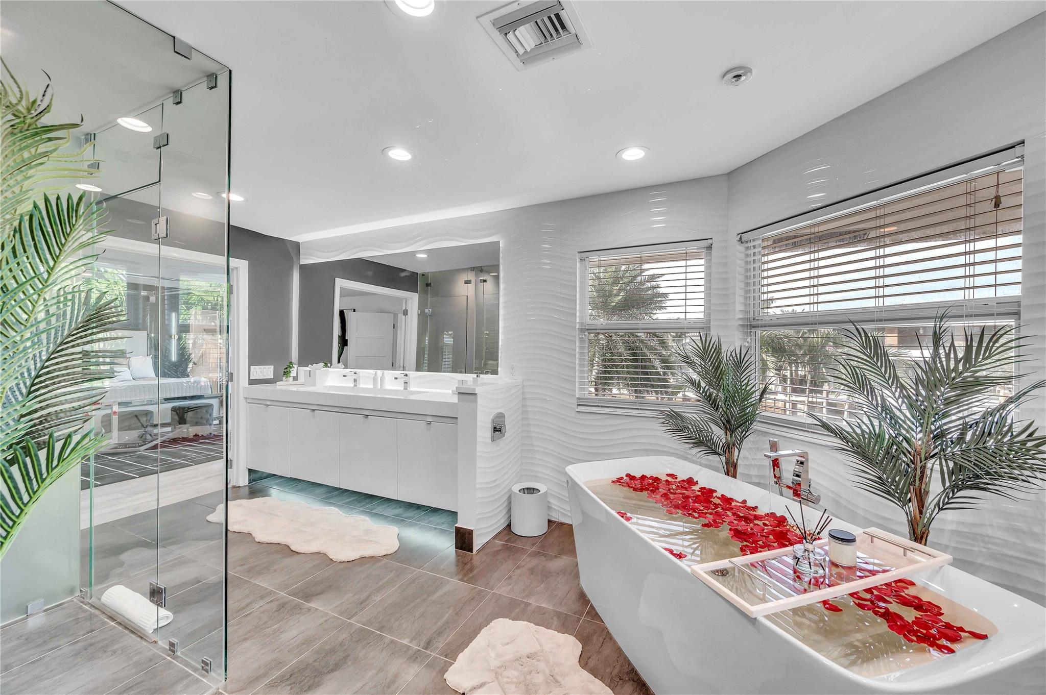 2323 Delmar Pl Fort Lauderdale, FL 33301