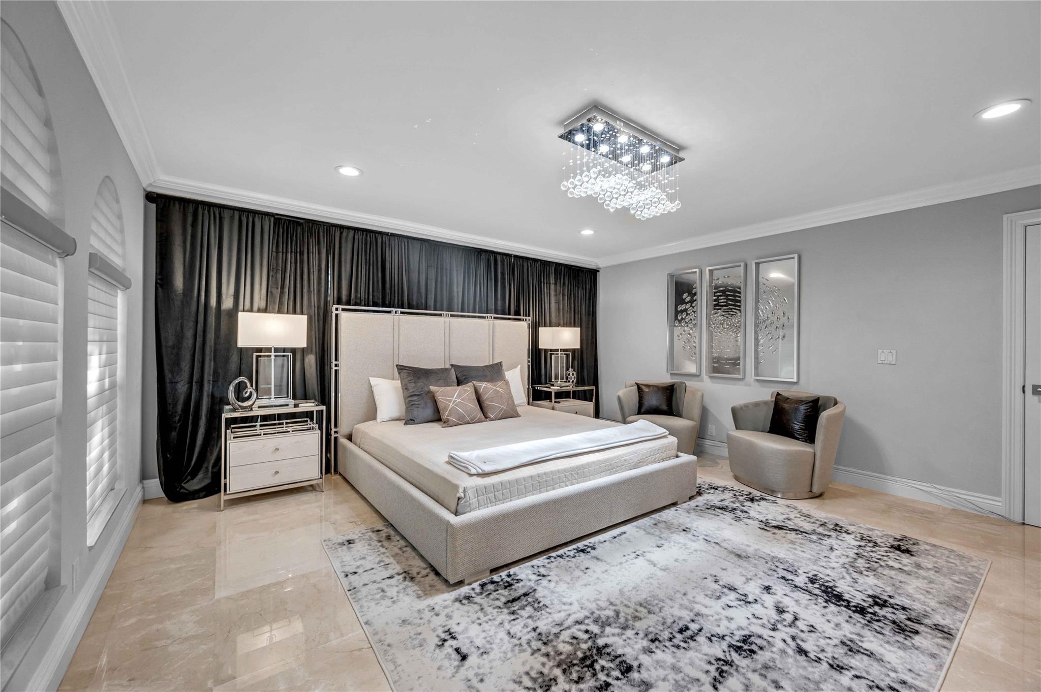 2323 Delmar Pl Fort Lauderdale, FL 33301