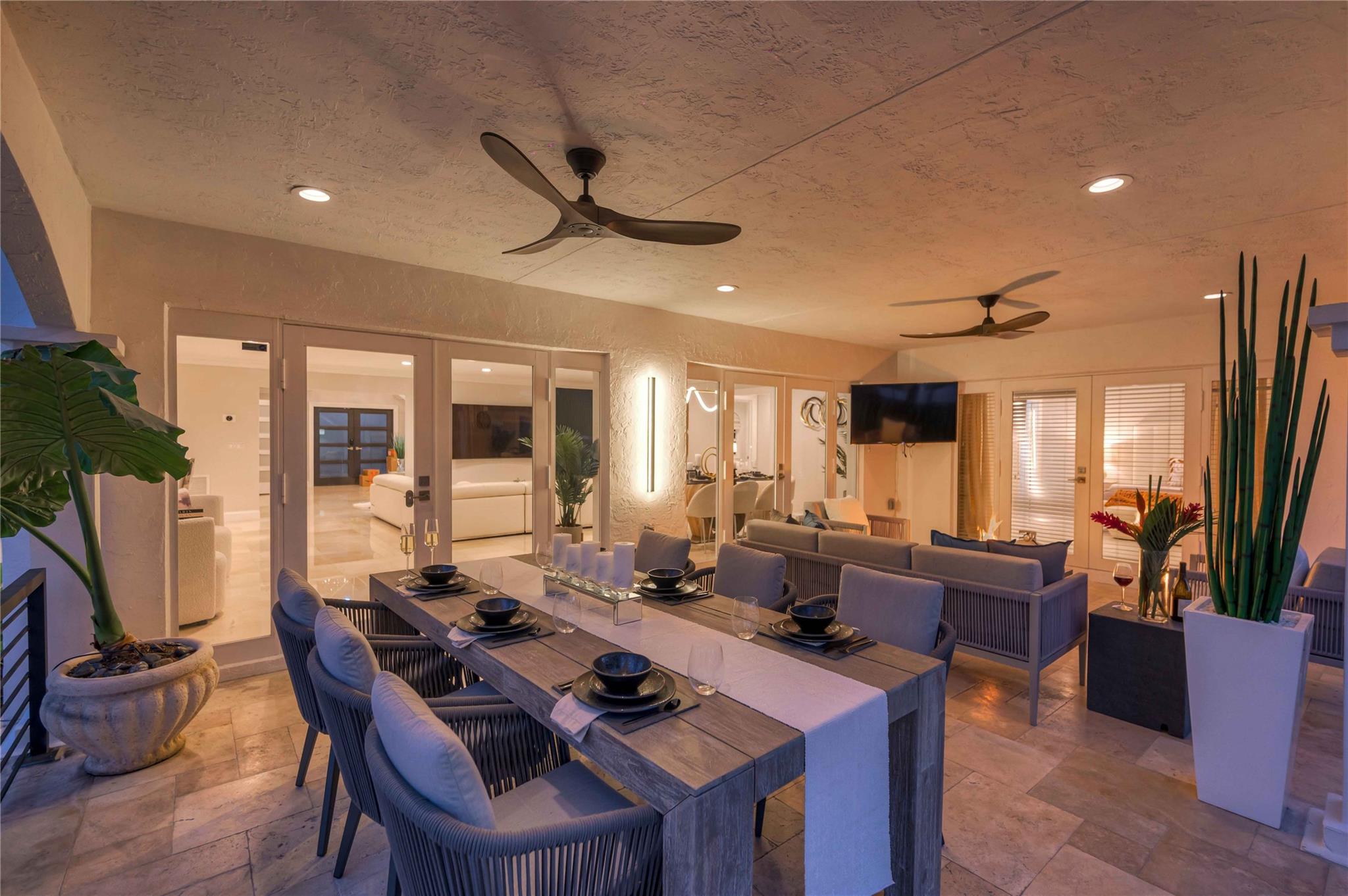 2323 Delmar Pl Fort Lauderdale, FL 33301